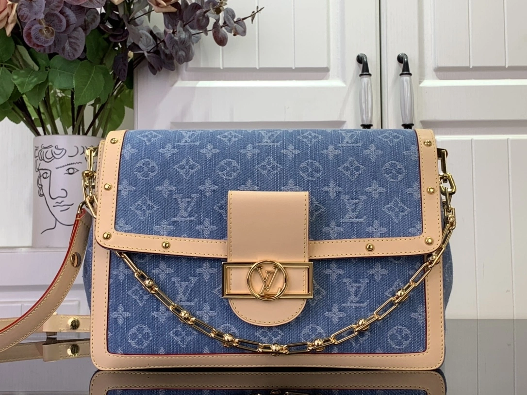 MOMO--8V M13319 high quality version Dauphine Soft cowhide item:E-B063L1806T