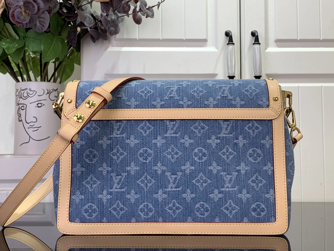 MOMO--8V M13319 high quality version Dauphine Soft cowhide item:E-B063L1806T