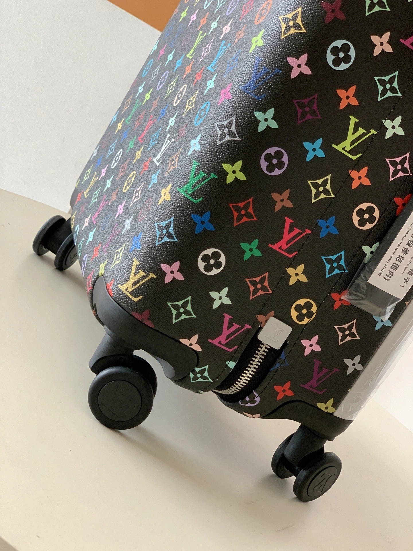 MOMO- 8V M13787 high quality version HORIZON item：E-B177I2599