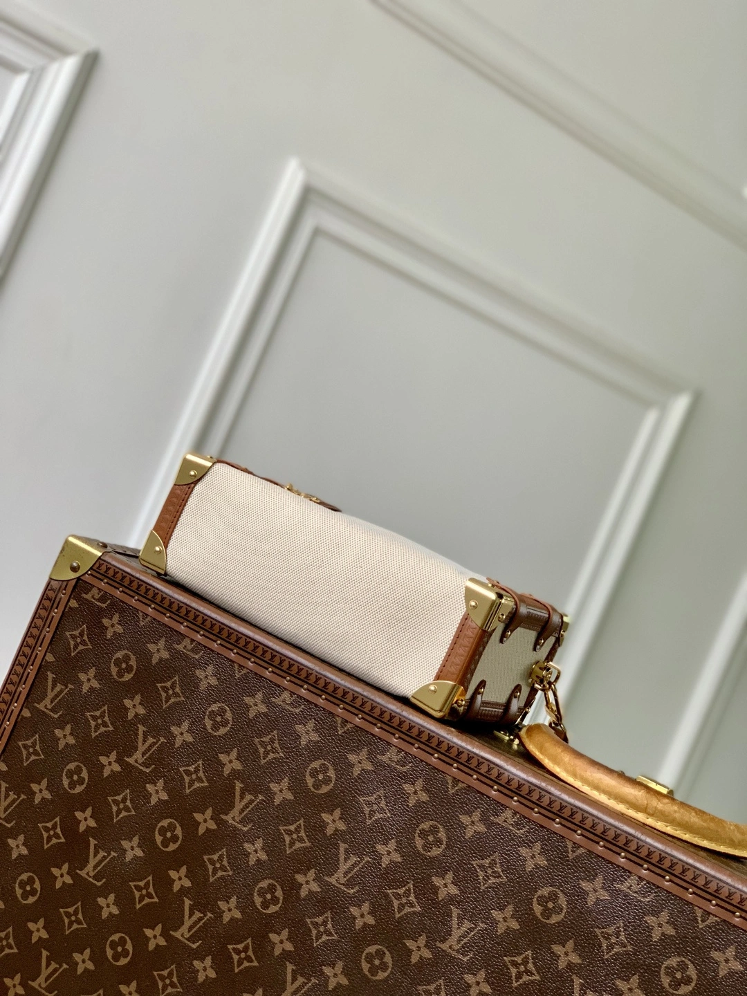 MOMO--8V M14411 high quality version Side Trunk Natural Canvas item:E-B000L1739T