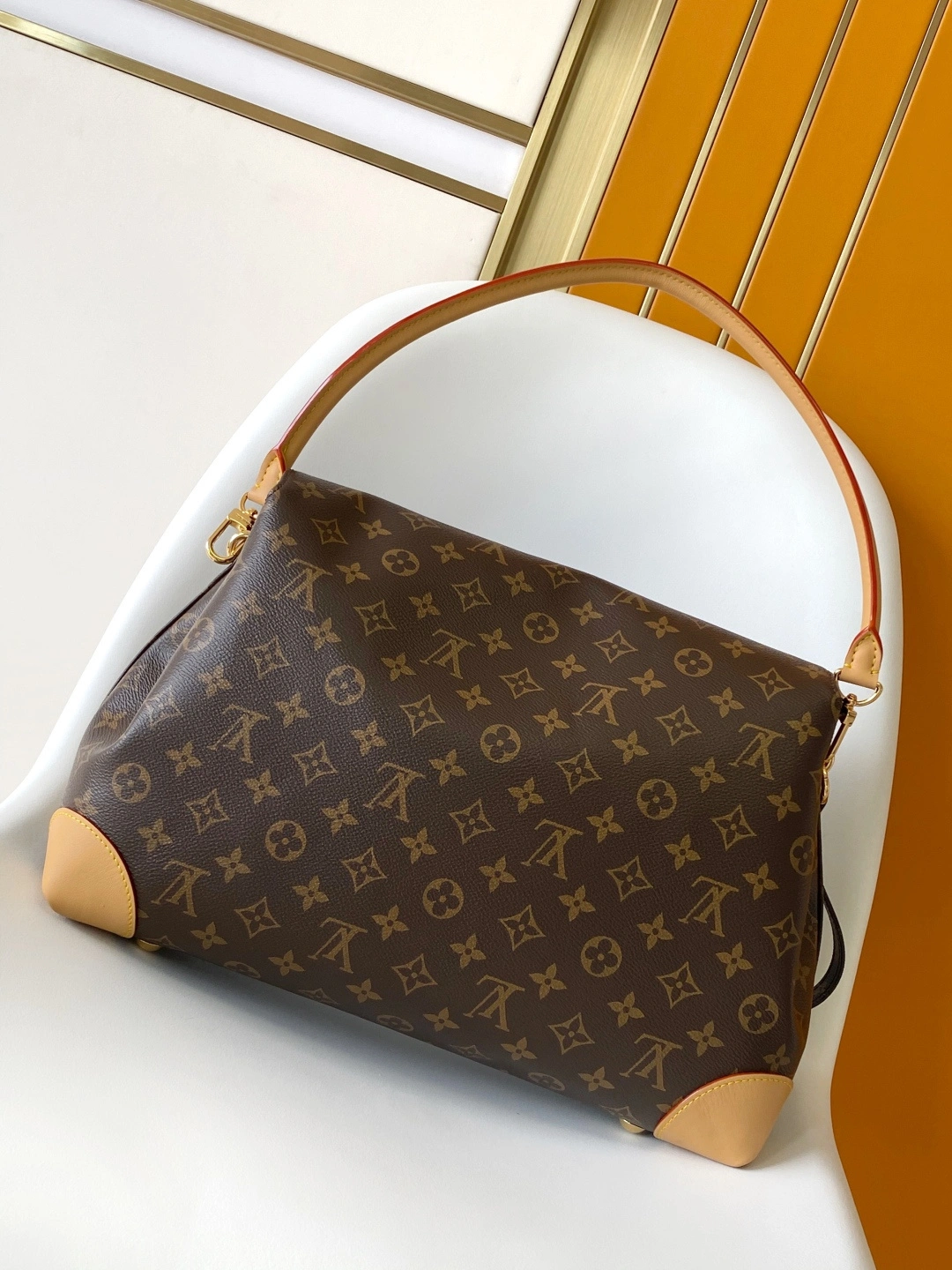 MOMO--8V M14473 high quality version Hide Away item:F-B000A1439