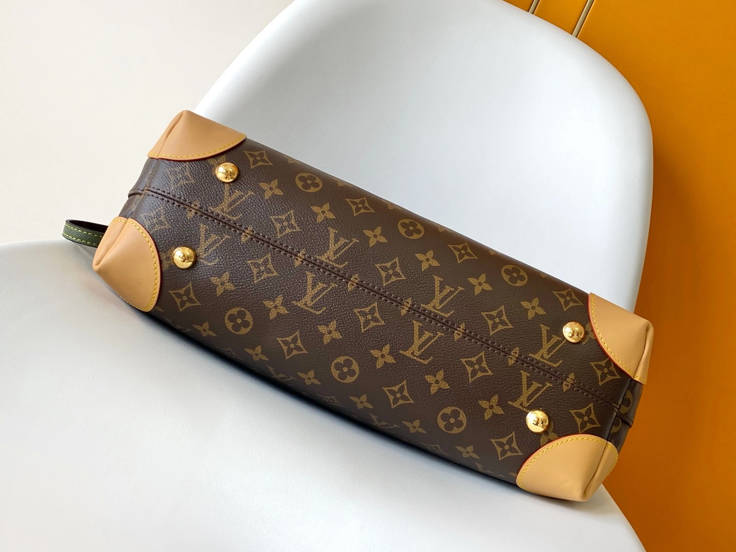 MOMO--8V M14473 high quality version Hide Away item:F-B000A1439