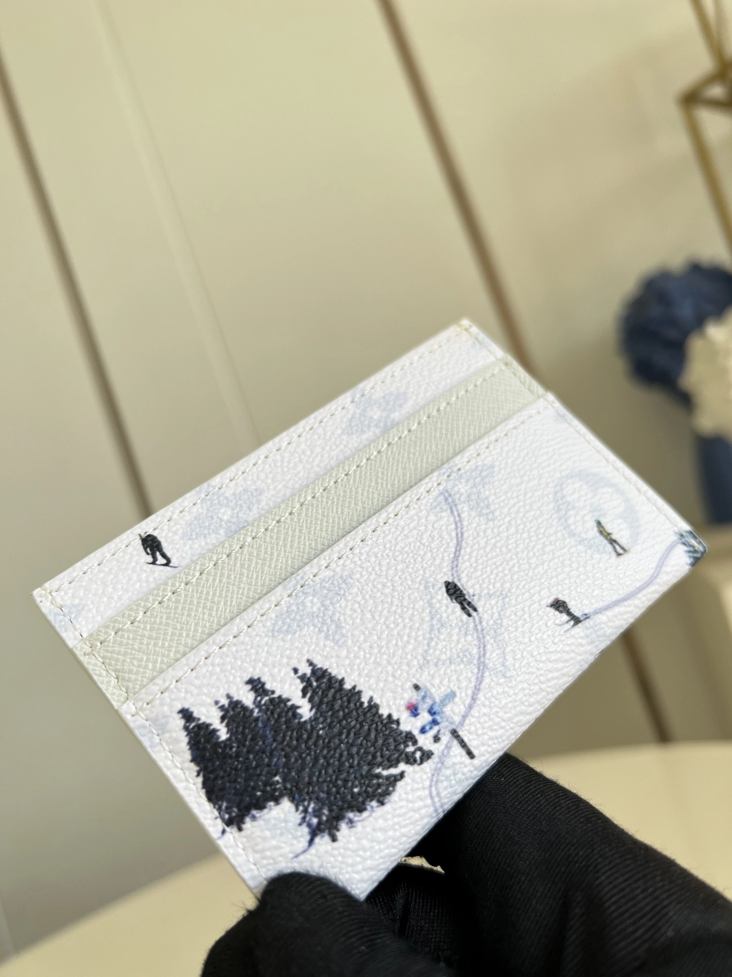MOMO- 8V M14864 Double cowhide high quality version item：E-B177I2404