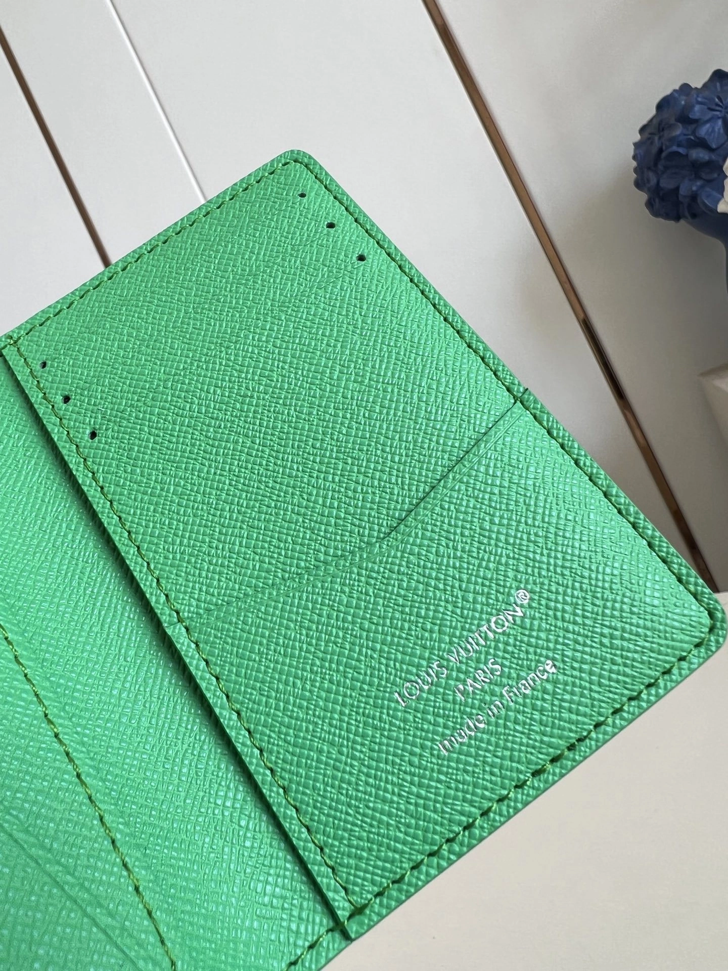 MOMO- 8V M14880 high quality version item：E-B177I2408