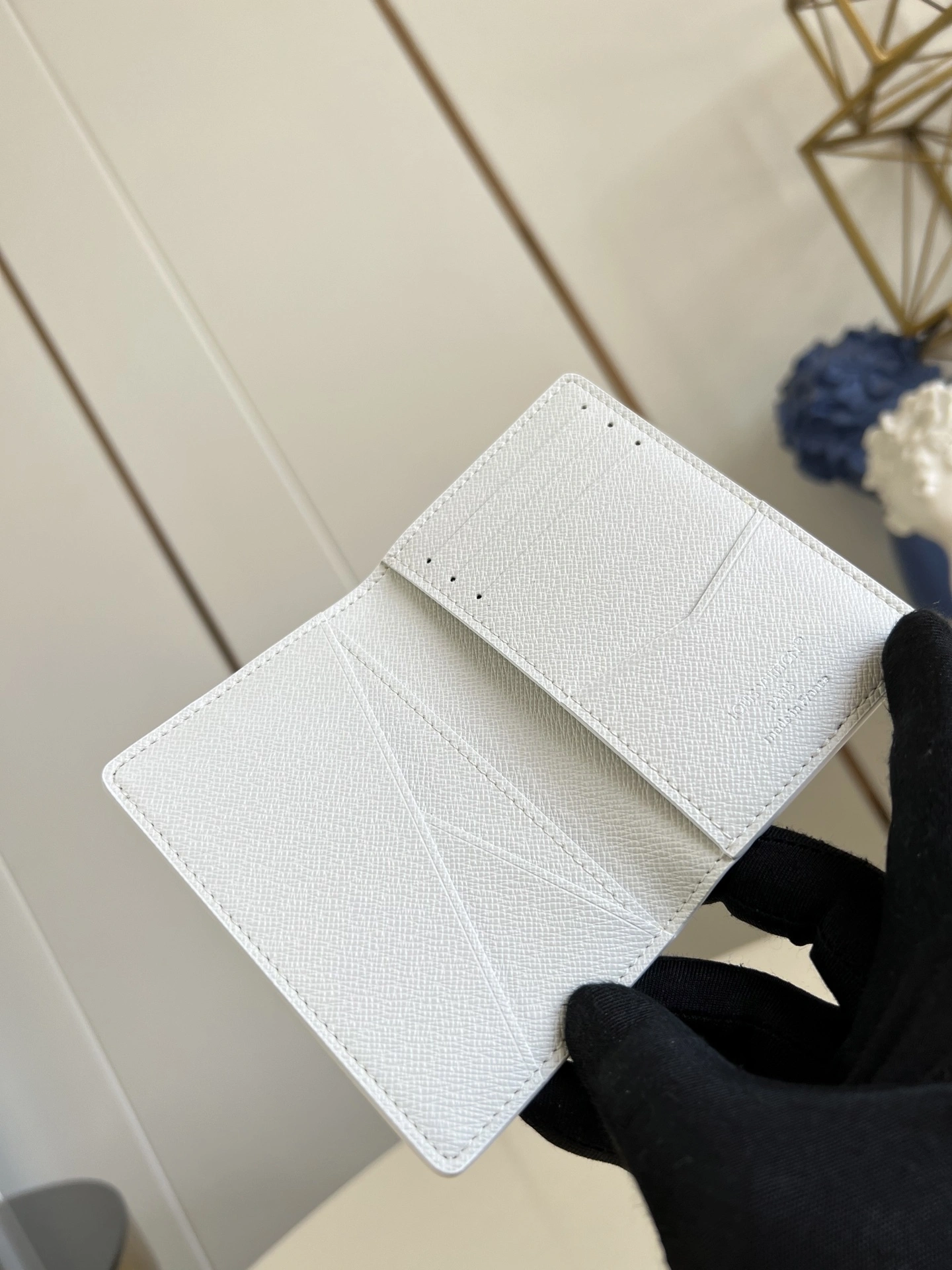 MOMO- 8V M14882 high quality version item：E-B177I2405