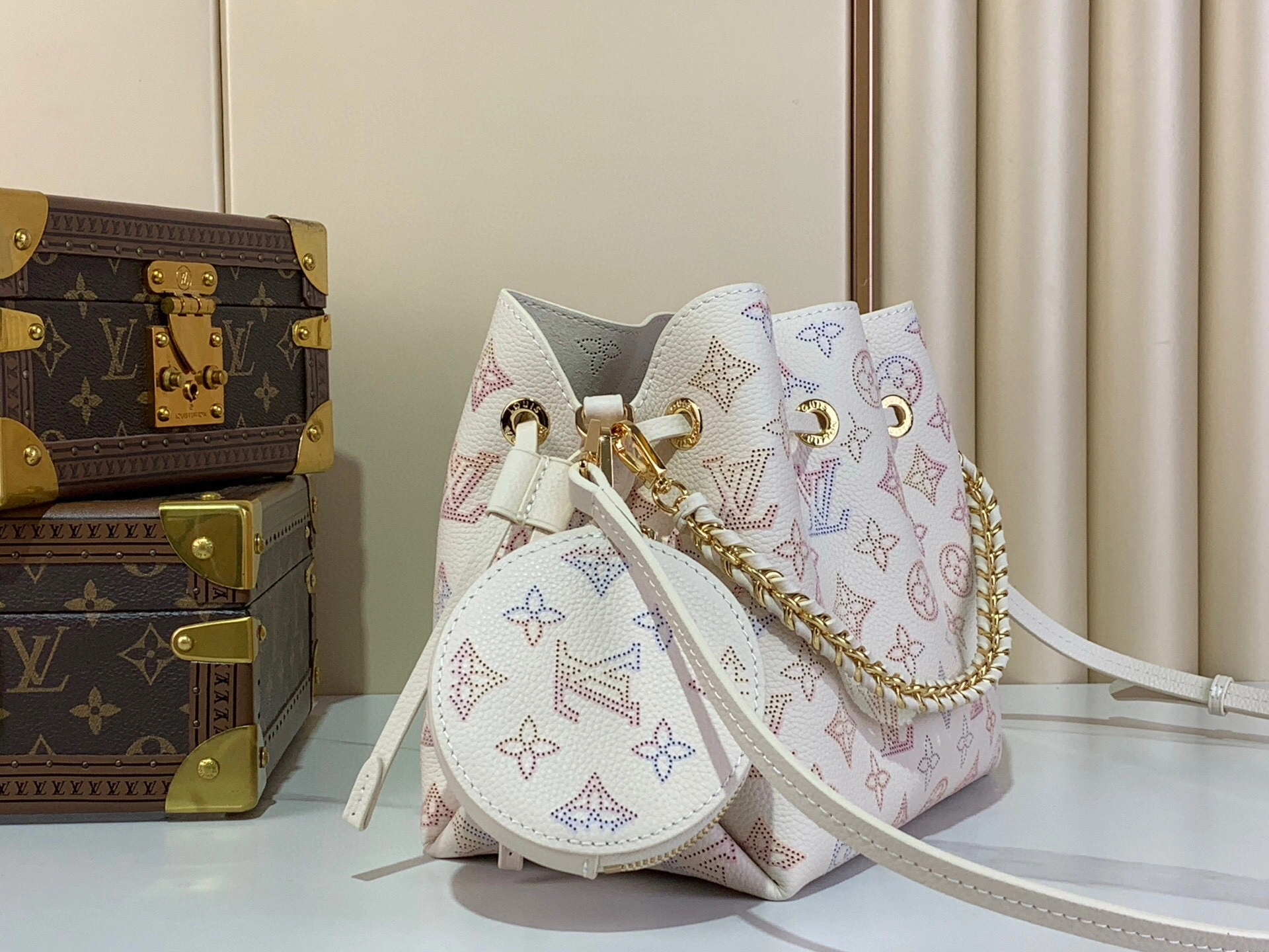 MOMO--8V M15114 high quality version Bella Dream cowhide item:E-B808L1724T