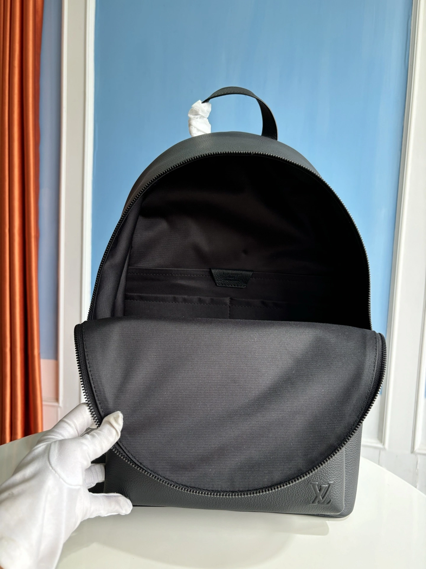 MOMO--8V M15259 high quality version Discovery Work cowhide item:E-B808L1710T