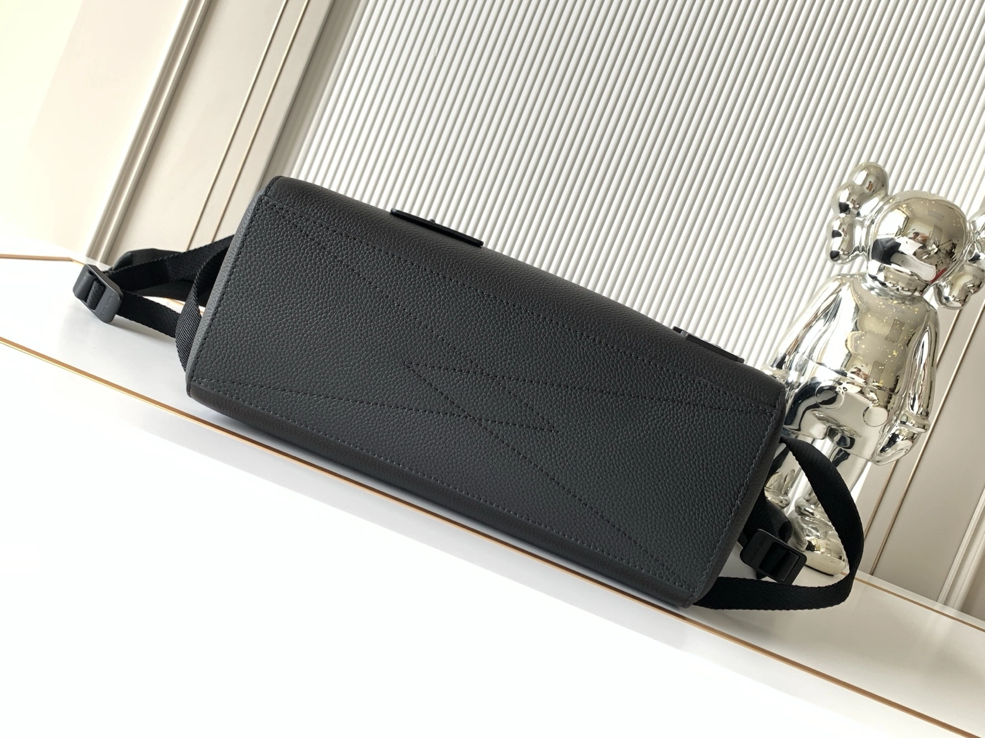 MOMO- 8V M21367 high quality version Flap Aerogram cowhide item：E-B177I2503