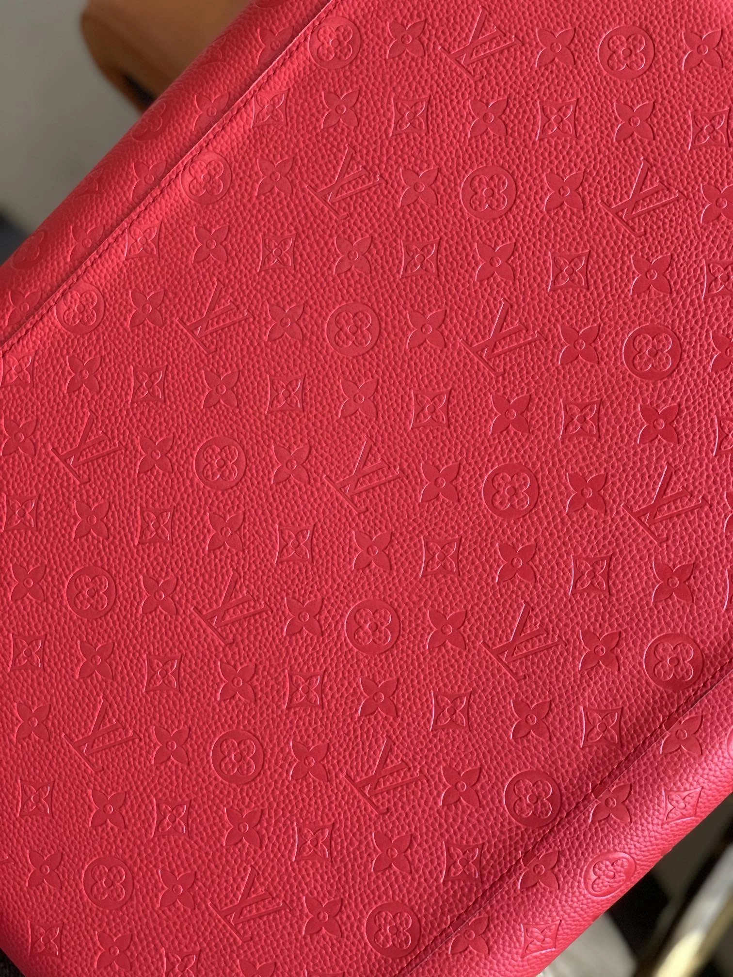 MOMO- 8V M23628 high quality version HORIZON item：E-B177I2585
