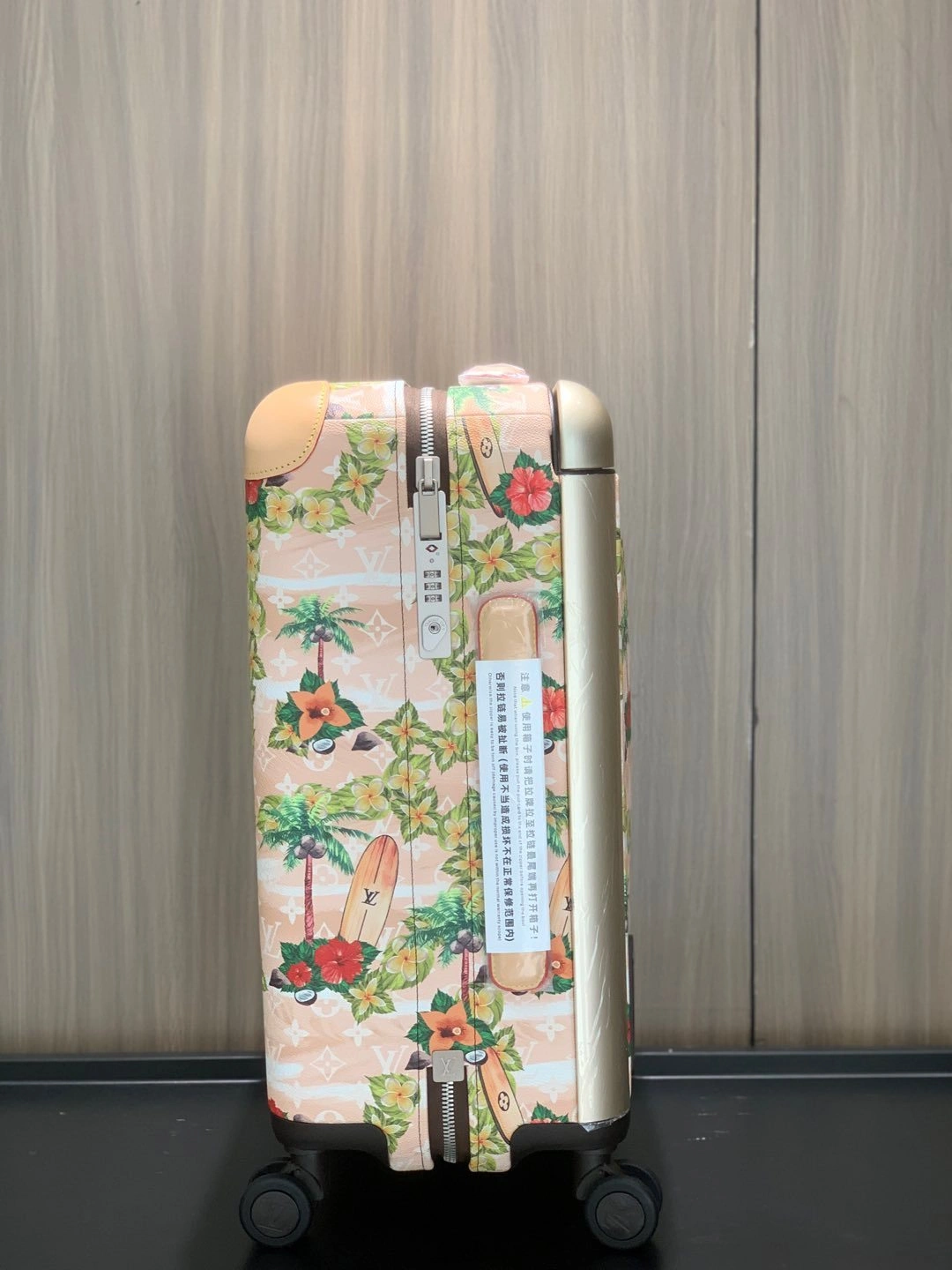 MOMO- 8V M24798 high quality version HORIZON item：E-B177I2591