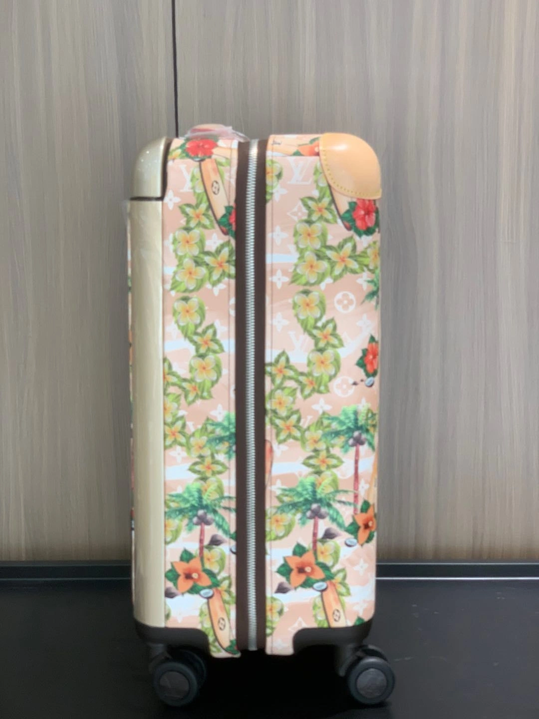MOMO- 8V M24798 high quality version HORIZON item：E-B177I2591