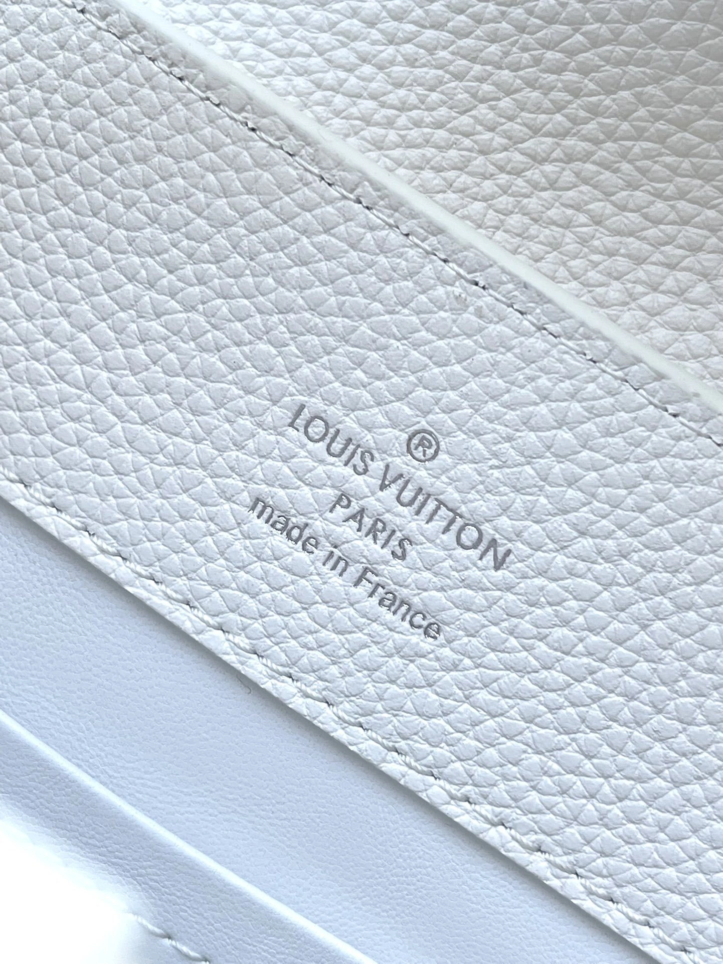 MOMO--8V M25256 high quality version Capucines BB cowhide item:F-B574A0915