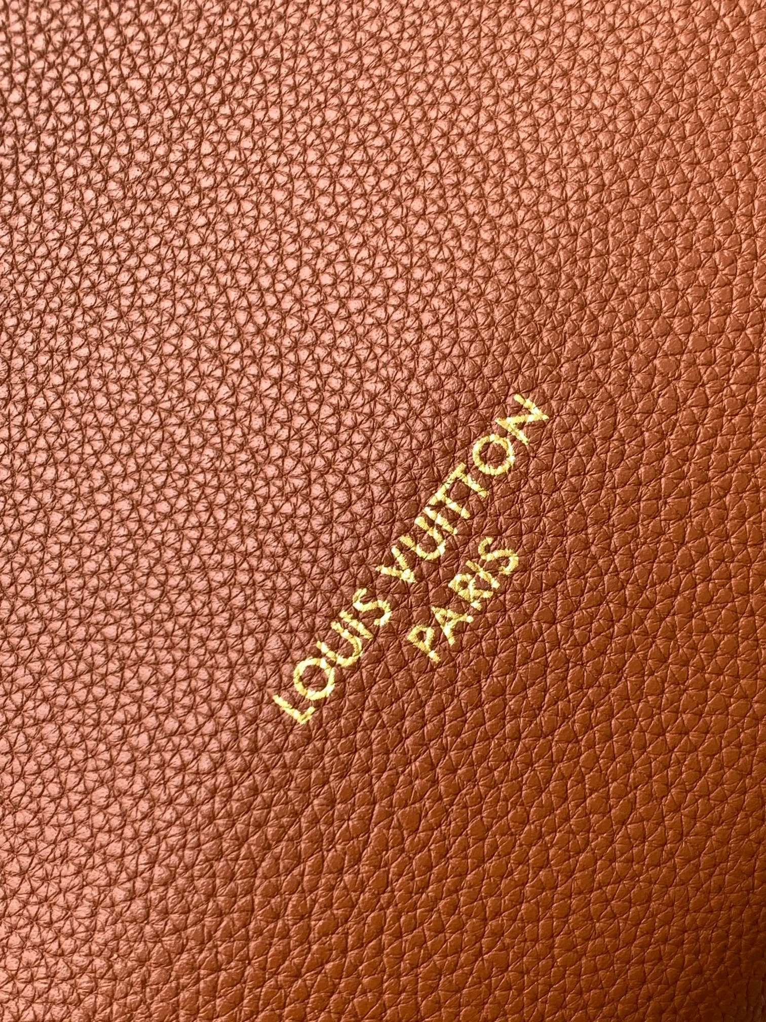 MOMO- 8V M25342 high quality version Low Key Cabas cowhide item:D-B225J0833