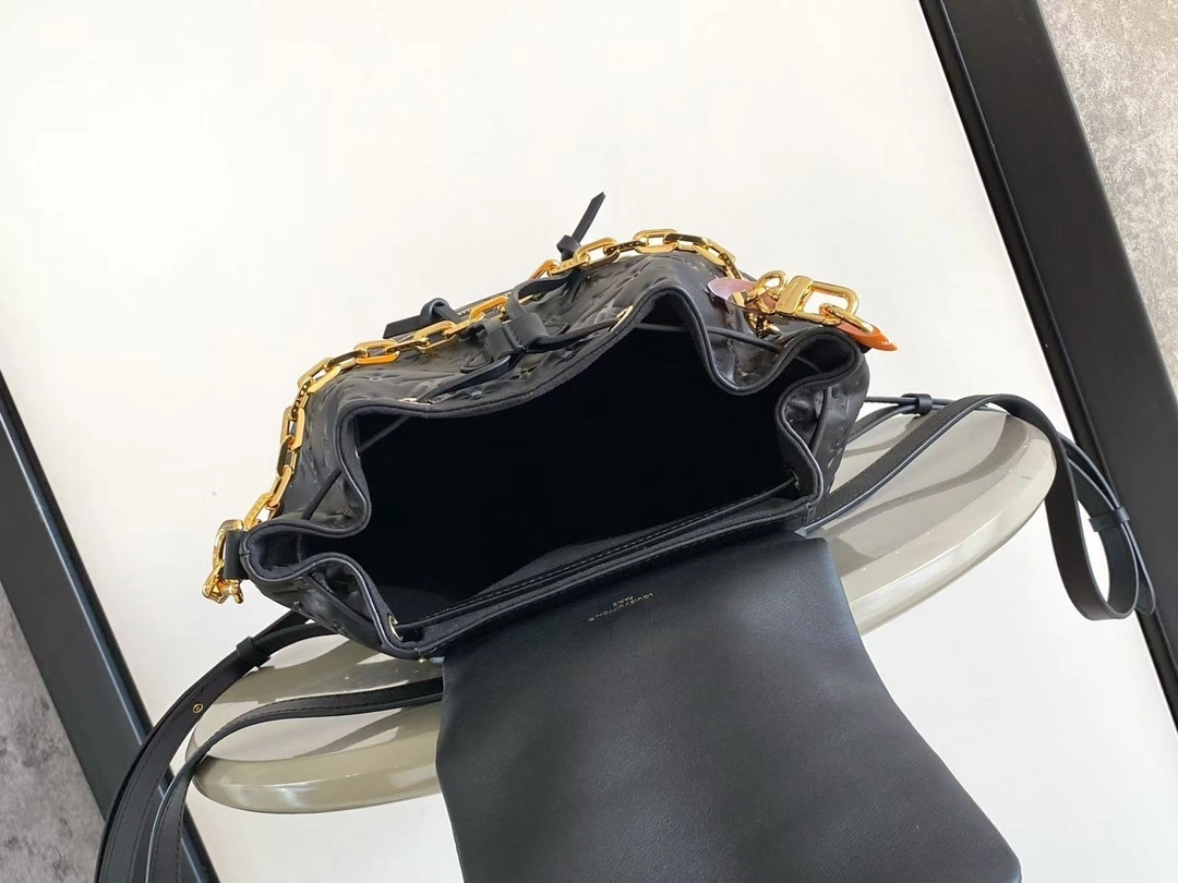 MOMO--8V M25508 high quality version Coussin Calfskin item:E-B000K1809