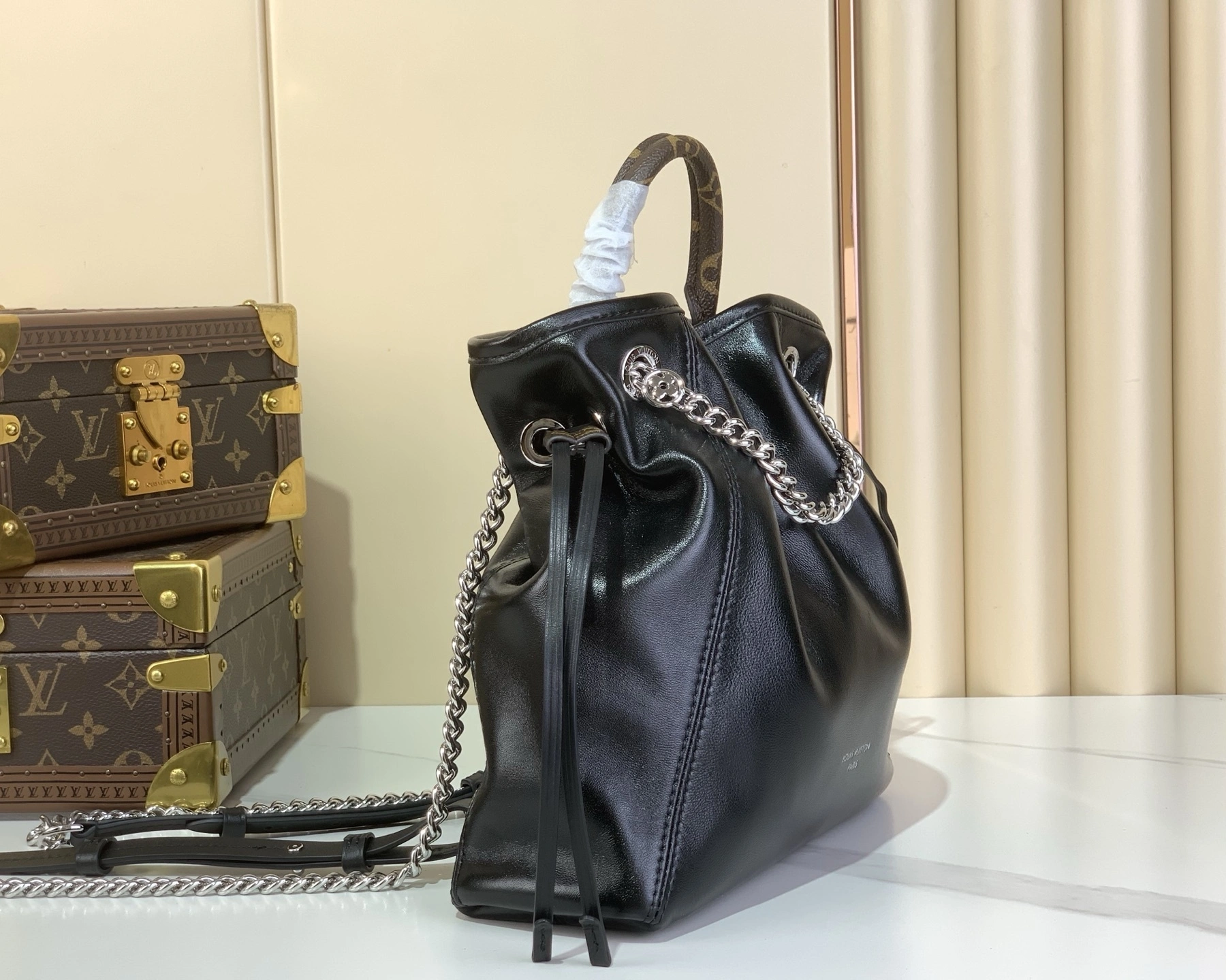 MOMO--8V M25522 high quality version Vibe Off Duty sheepskin item:E-B808L1701T