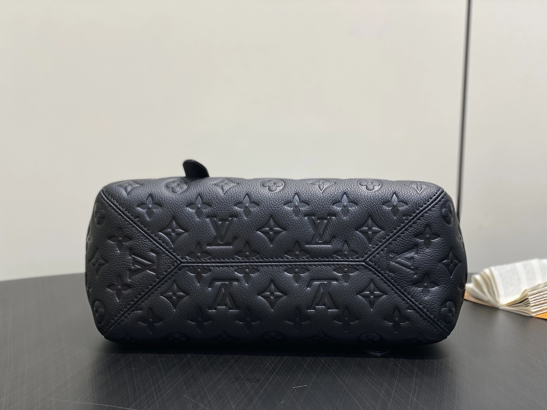MOMO- 8V M25858 high quality version All In One All-In item:E-B000J1821