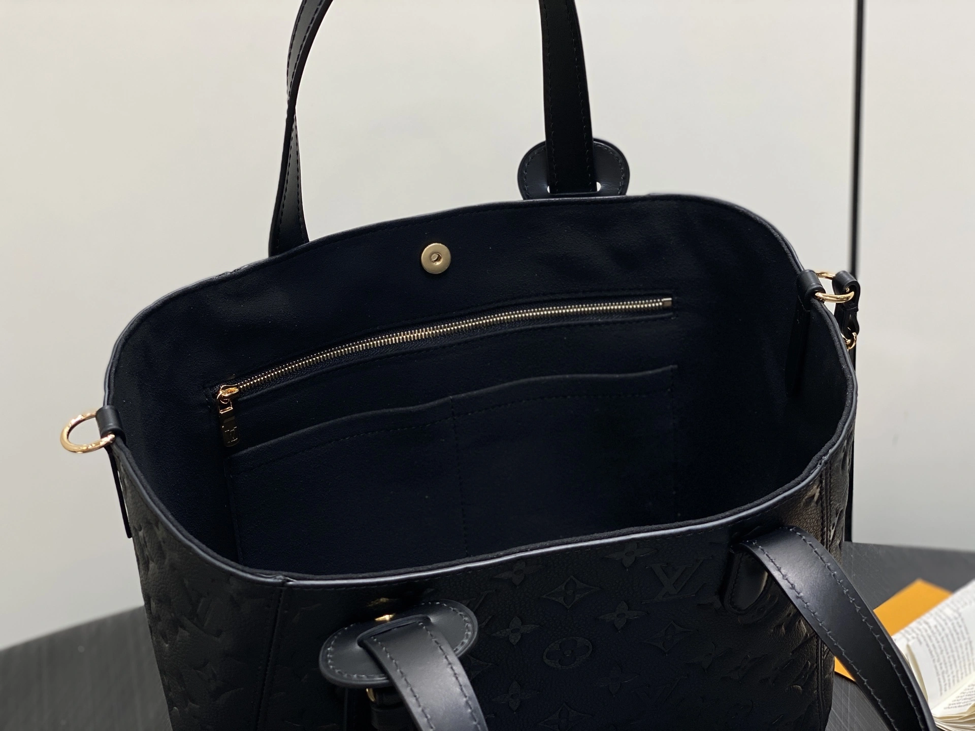 MOMO- 8V M25858 high quality version All In One All-In item:E-B000J1821