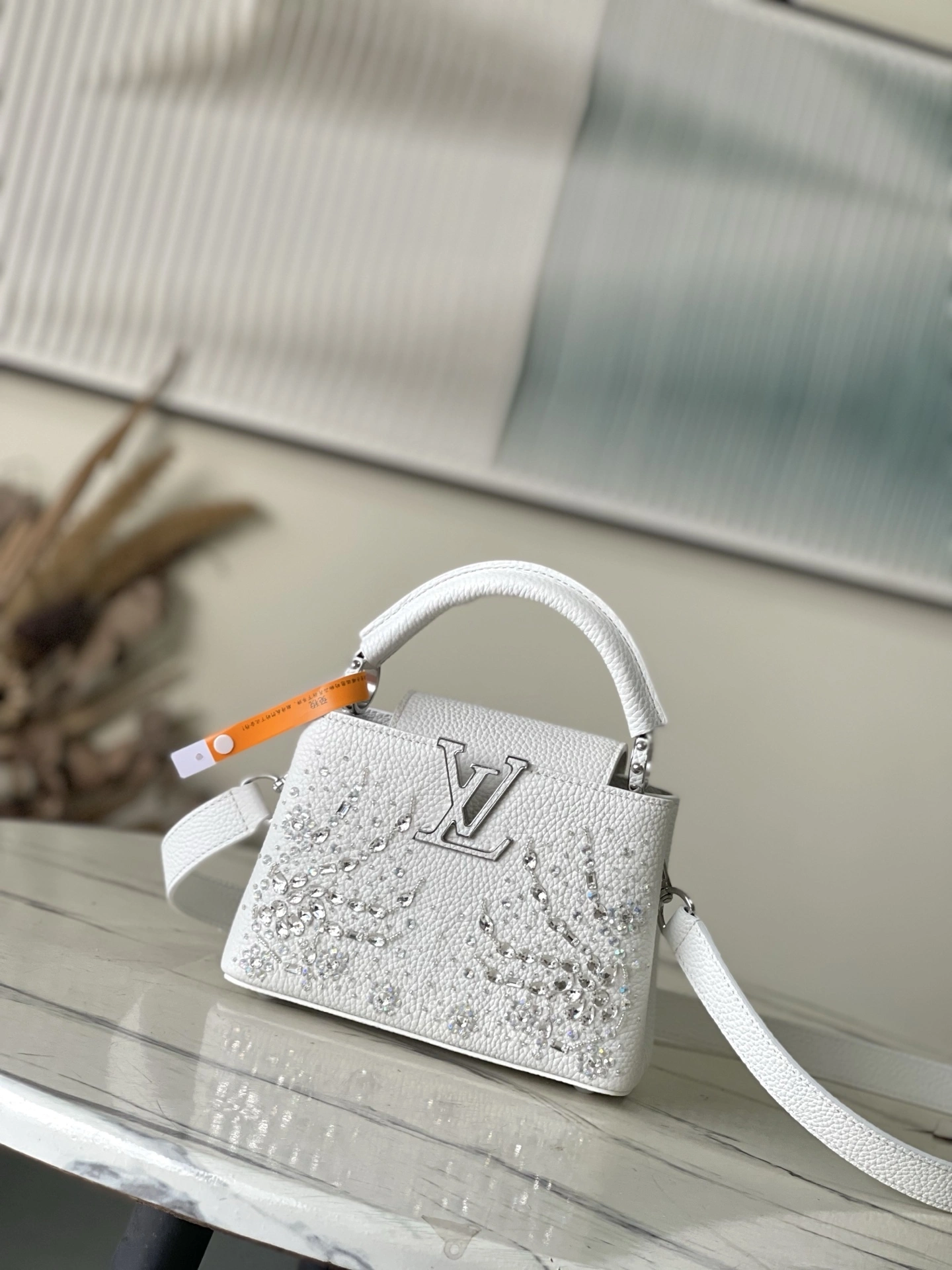 MOMO--8V M25934 high quality version Calfskin item:E-B574K1805