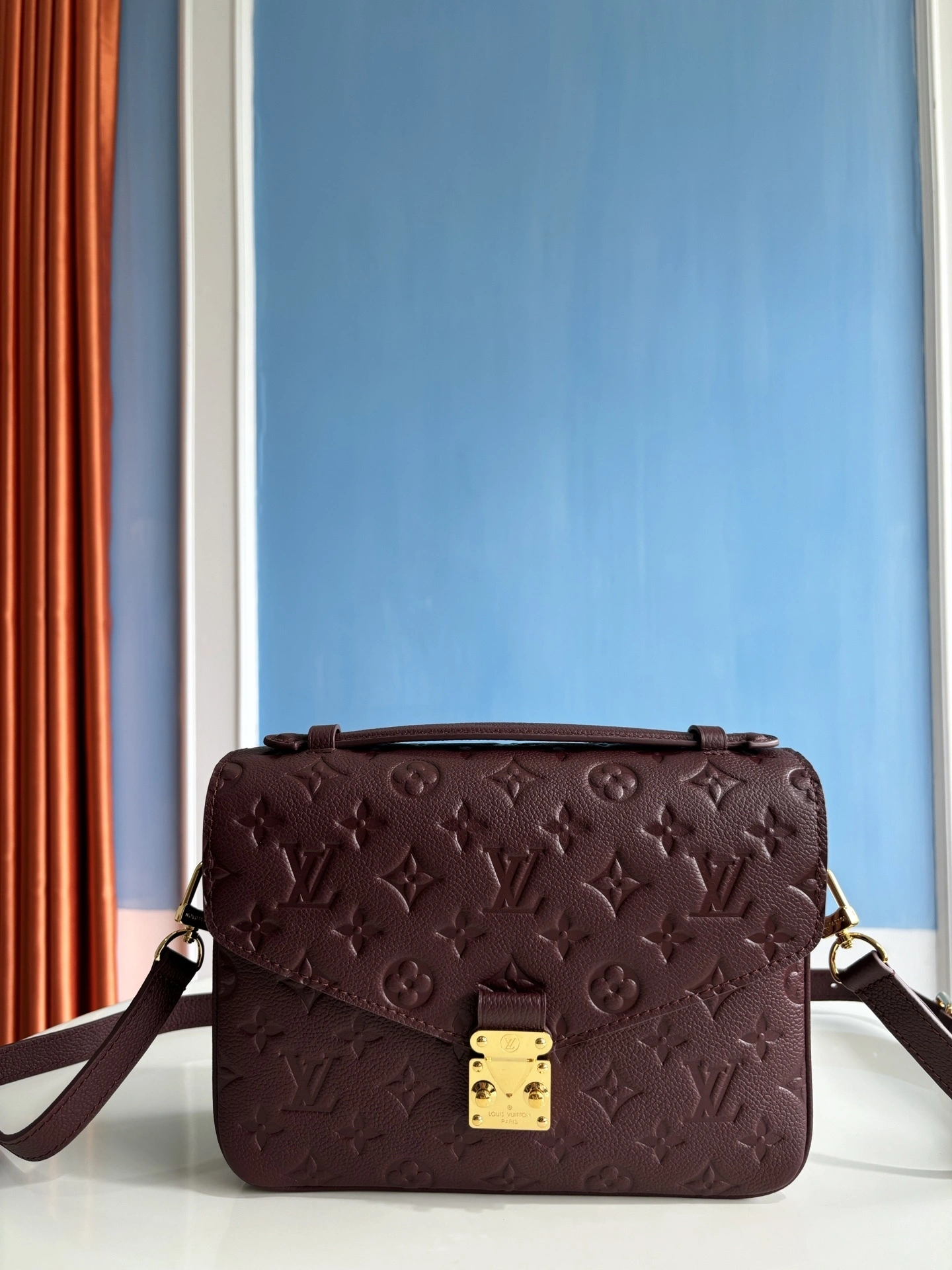 MOMO--8V M25939 high quality version Pochette Métis item:E-B808L1834T