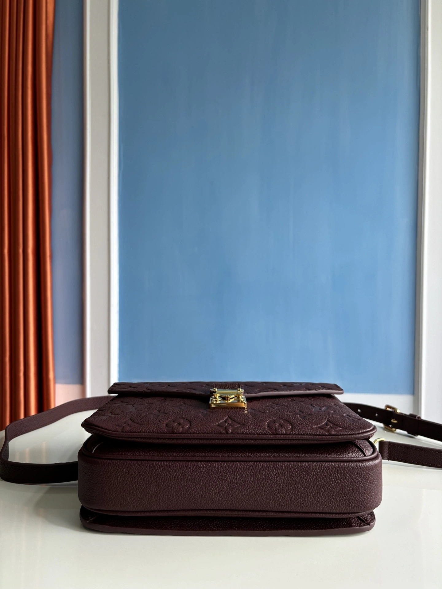 MOMO--8V M25939 high quality version Pochette Métis item:E-B808L1834T