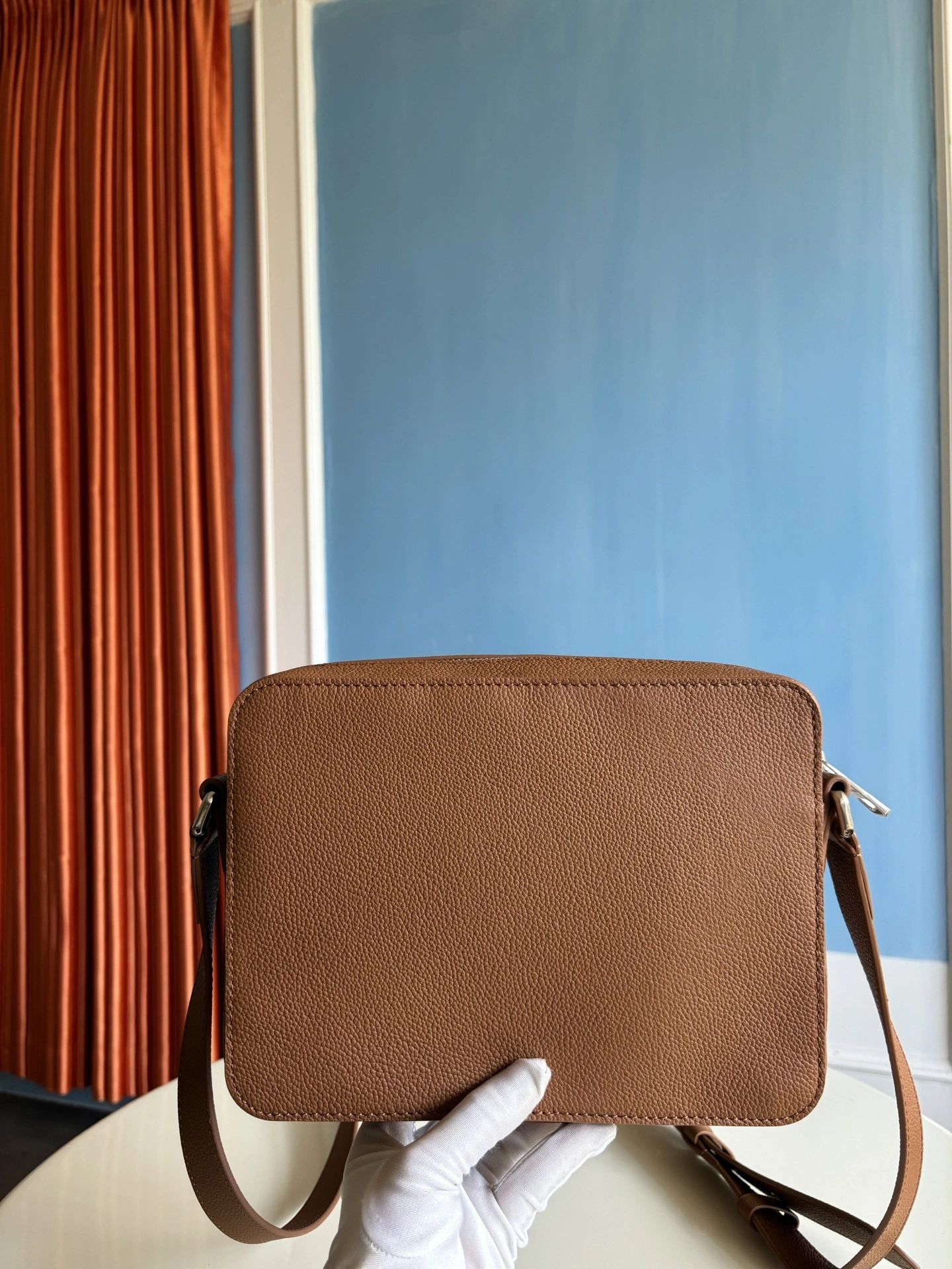 MOMO--8V M25981 high quality version Calfskin item:E-B808L1711T