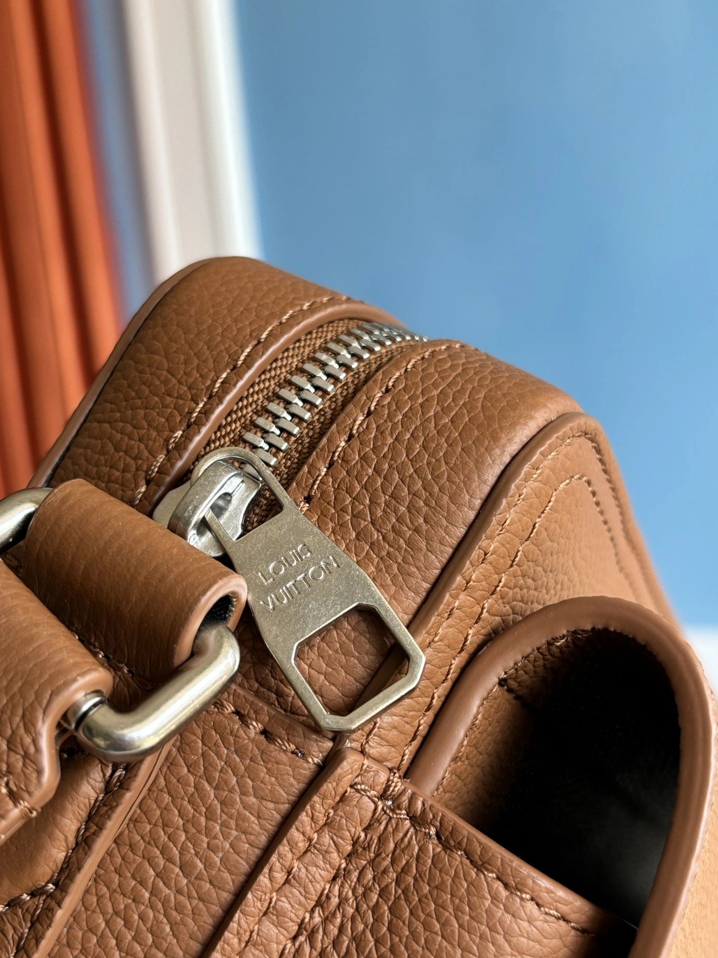 MOMO--8V M25981 high quality version Calfskin item:E-B808L1711T