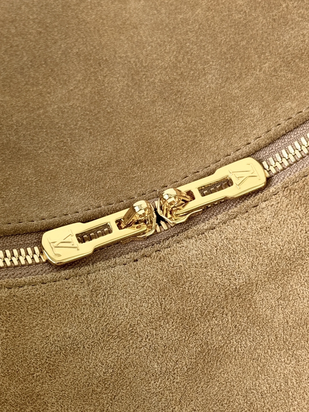 MOMO--8V M26358 high quality version EXPRESS item:F-B562A0938