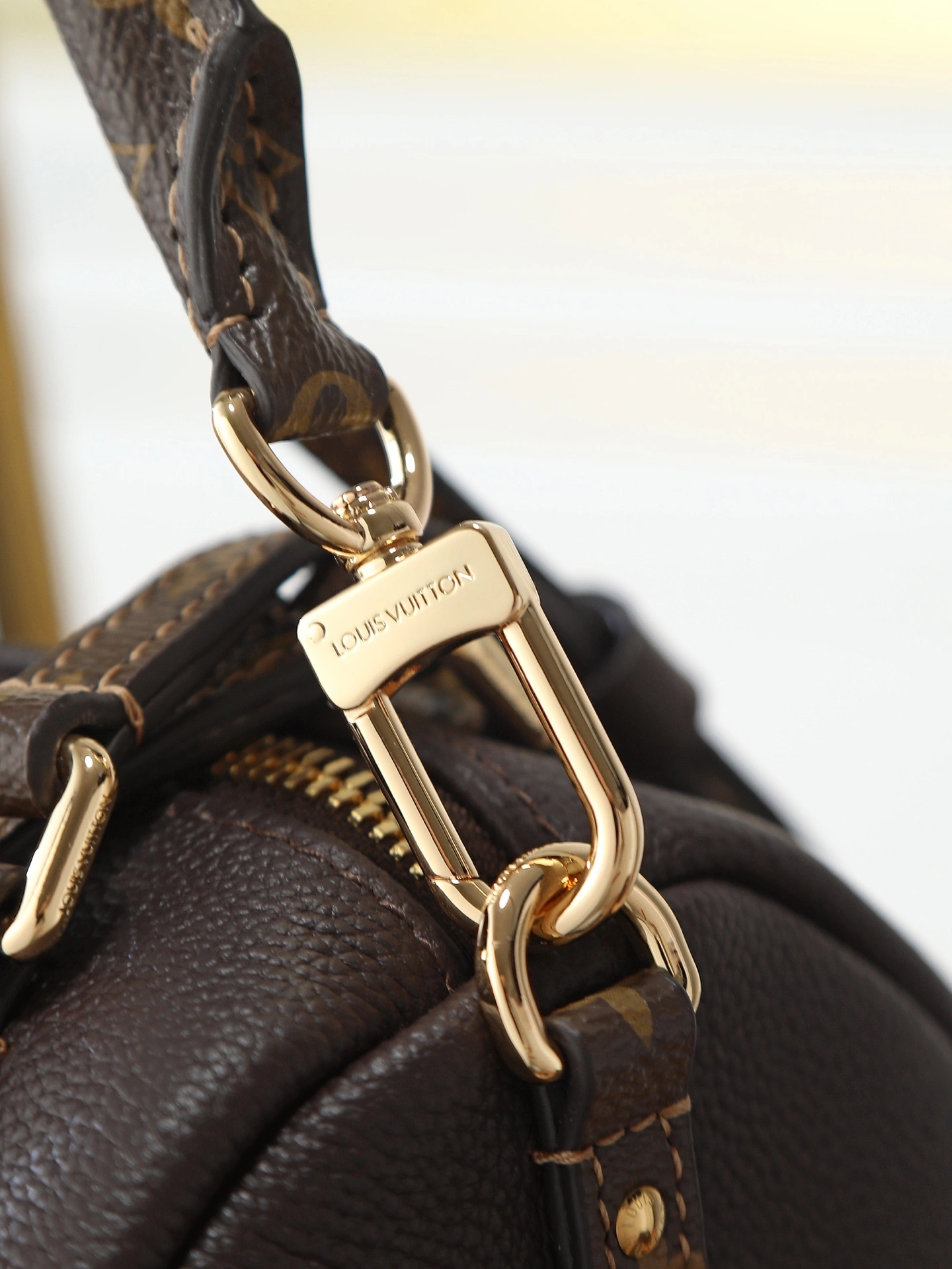 MOMO--8V M26397 high quality version Express cowhide item:F-B106A0939