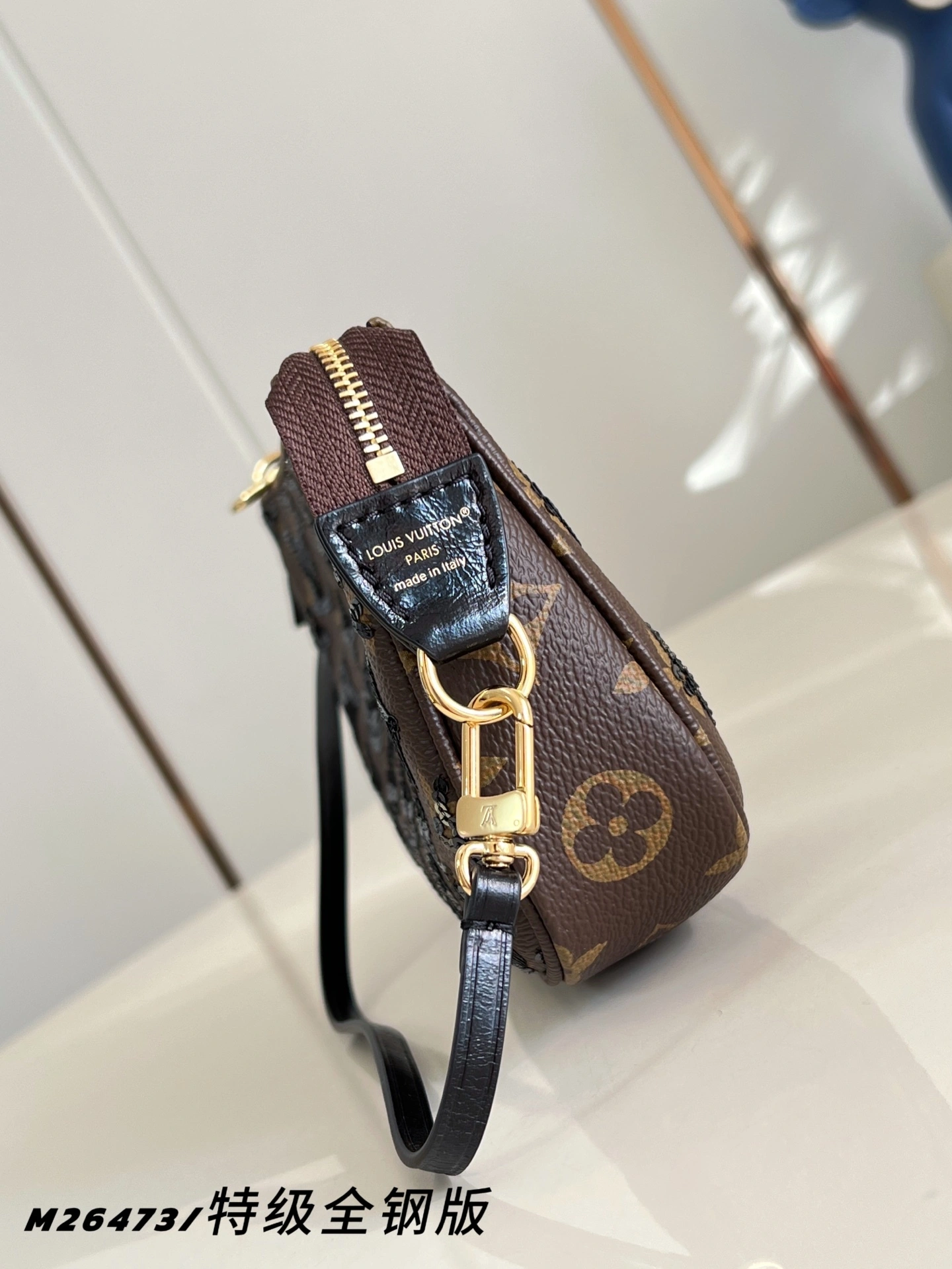 MOMO--8V M26473 high quality version Pochette Accessoires item:F-B000A2146