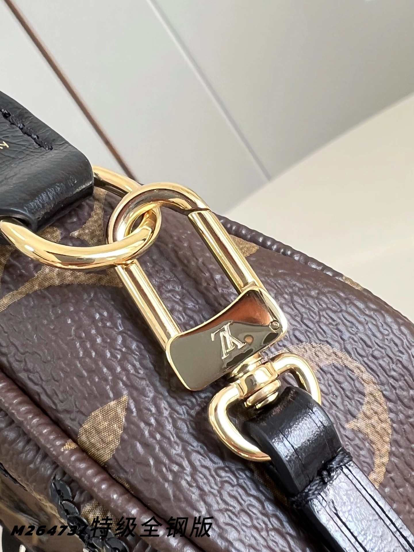 MOMO--8V M26473 high quality version Pochette Accessoires item:F-B000A2146