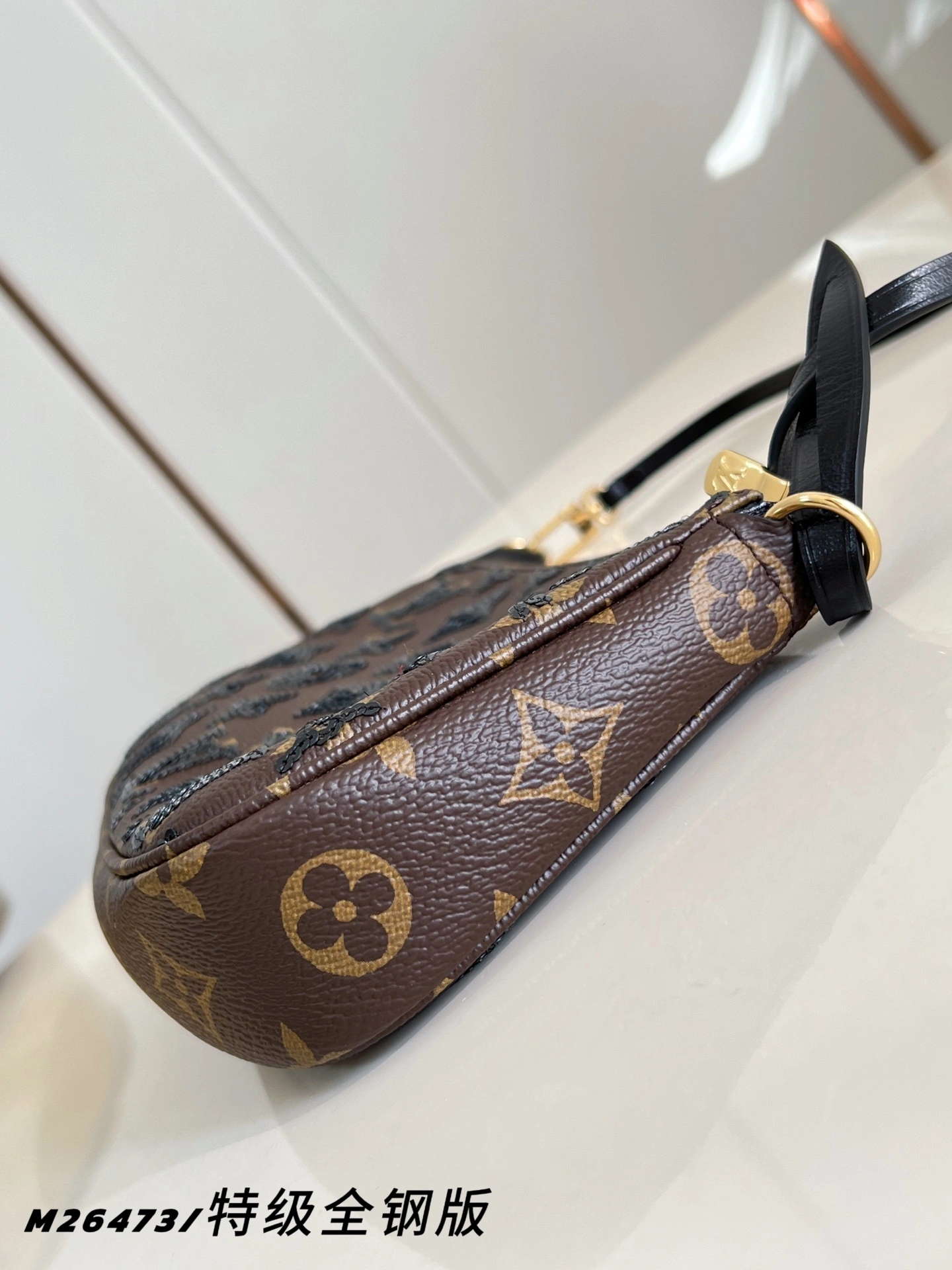 MOMO--8V M26473 high quality version Pochette Accessoires item:F-B000A2146