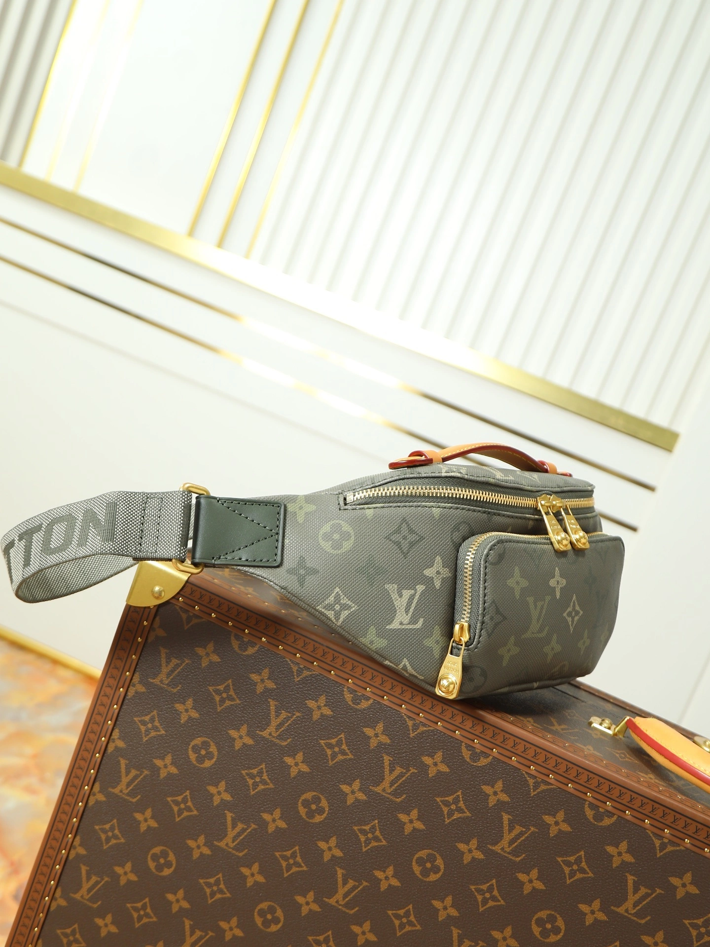 MOMO--8V M26933 high quality version Rush item:F-B106A1526