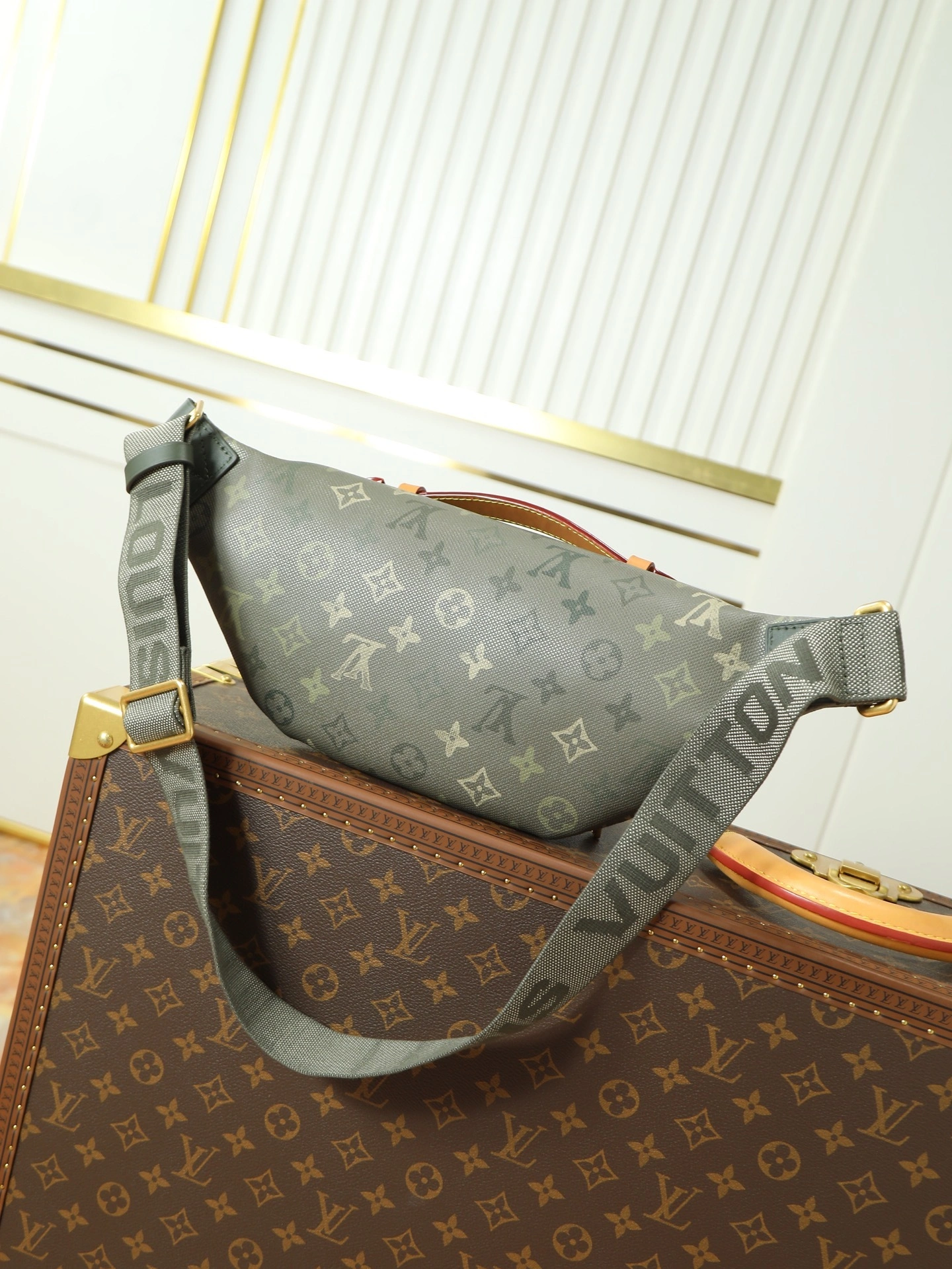 MOMO--8V M26933 high quality version Rush item:F-B106A1526