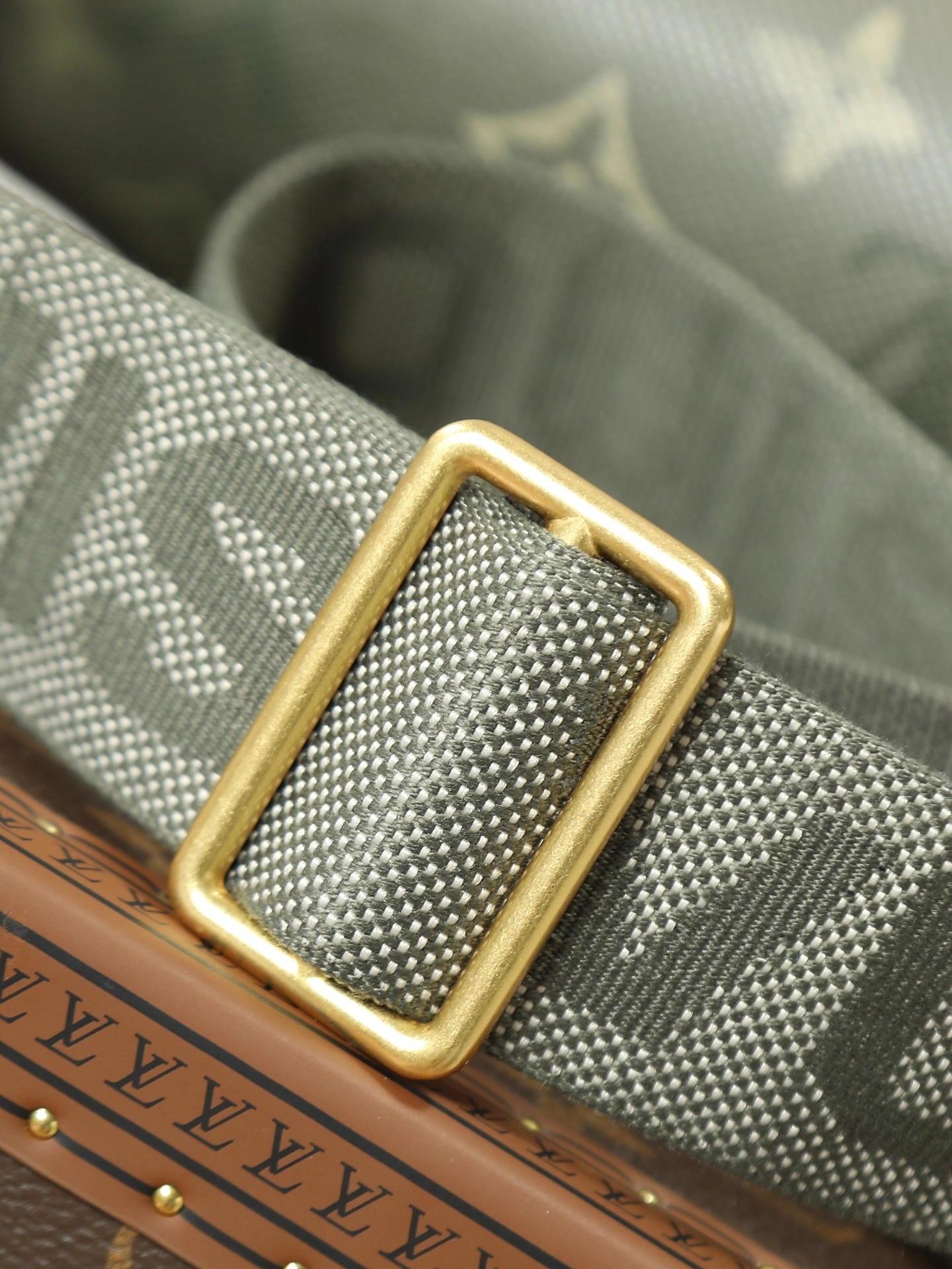 MOMO--8V M26933 high quality version Rush item:F-B106A1526