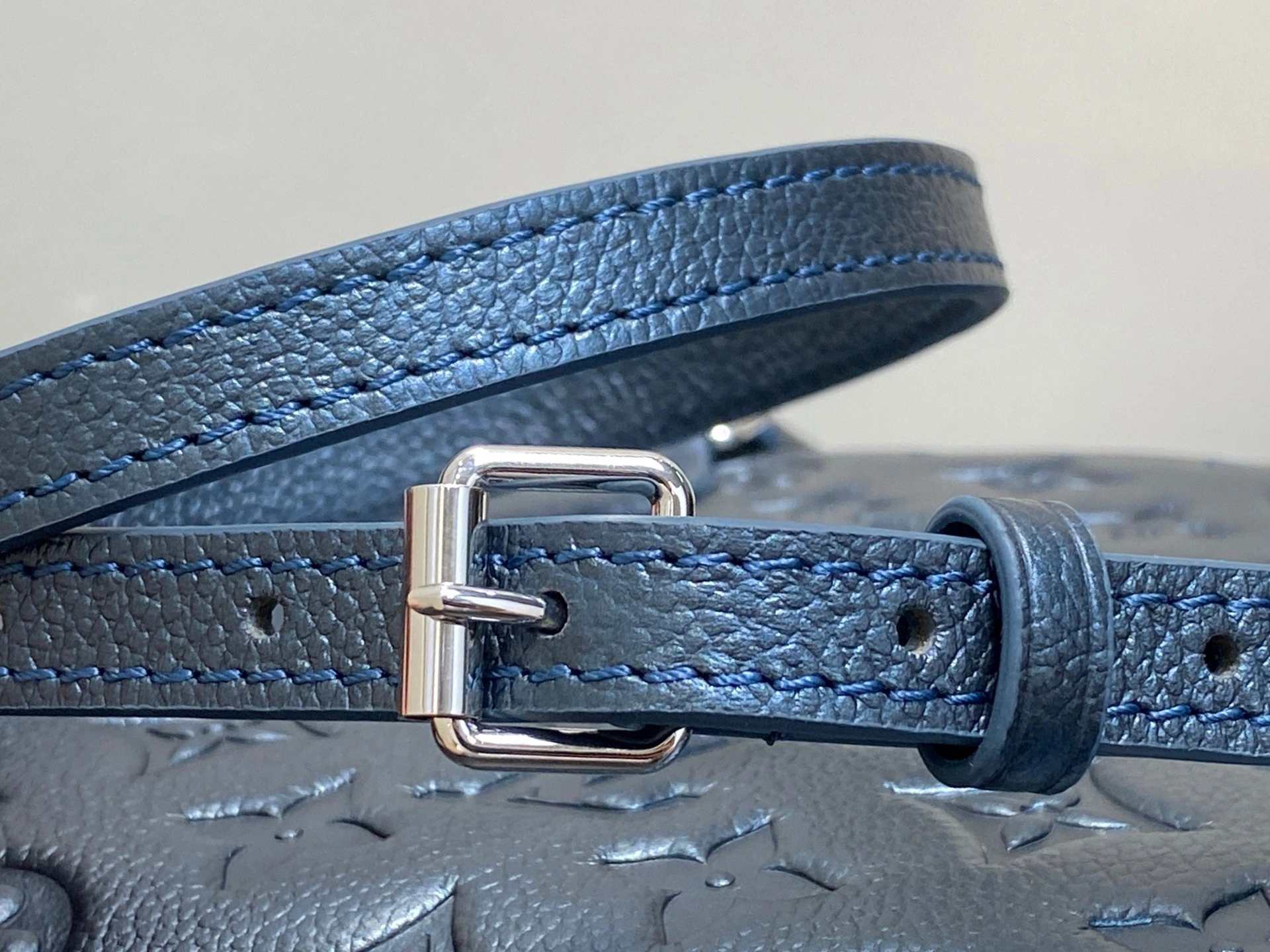 MOMO--8V M27042 high quality version OnTheGo Tote item:F-B000A0919