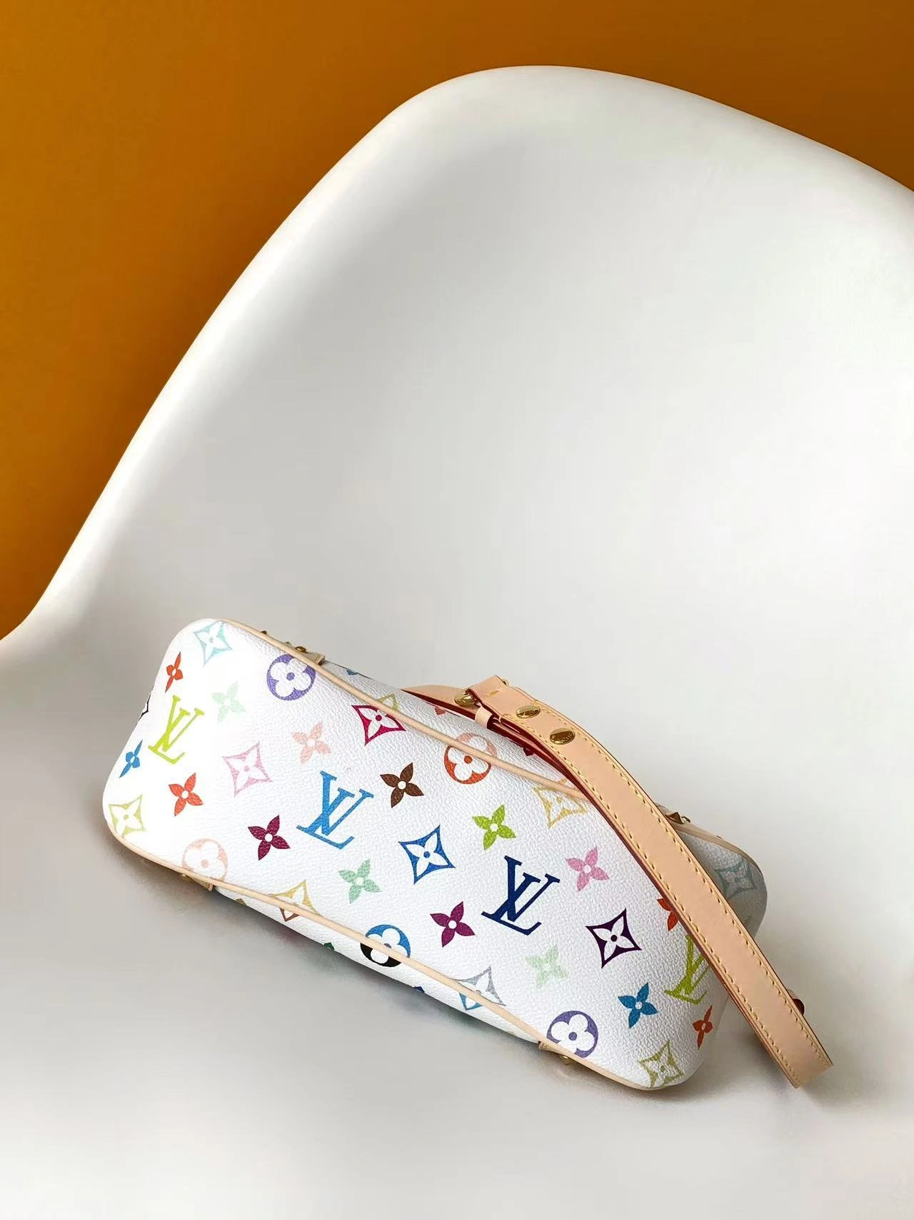 MOMO--8V M27790 high quality version Boulogne item:F-B000A1523