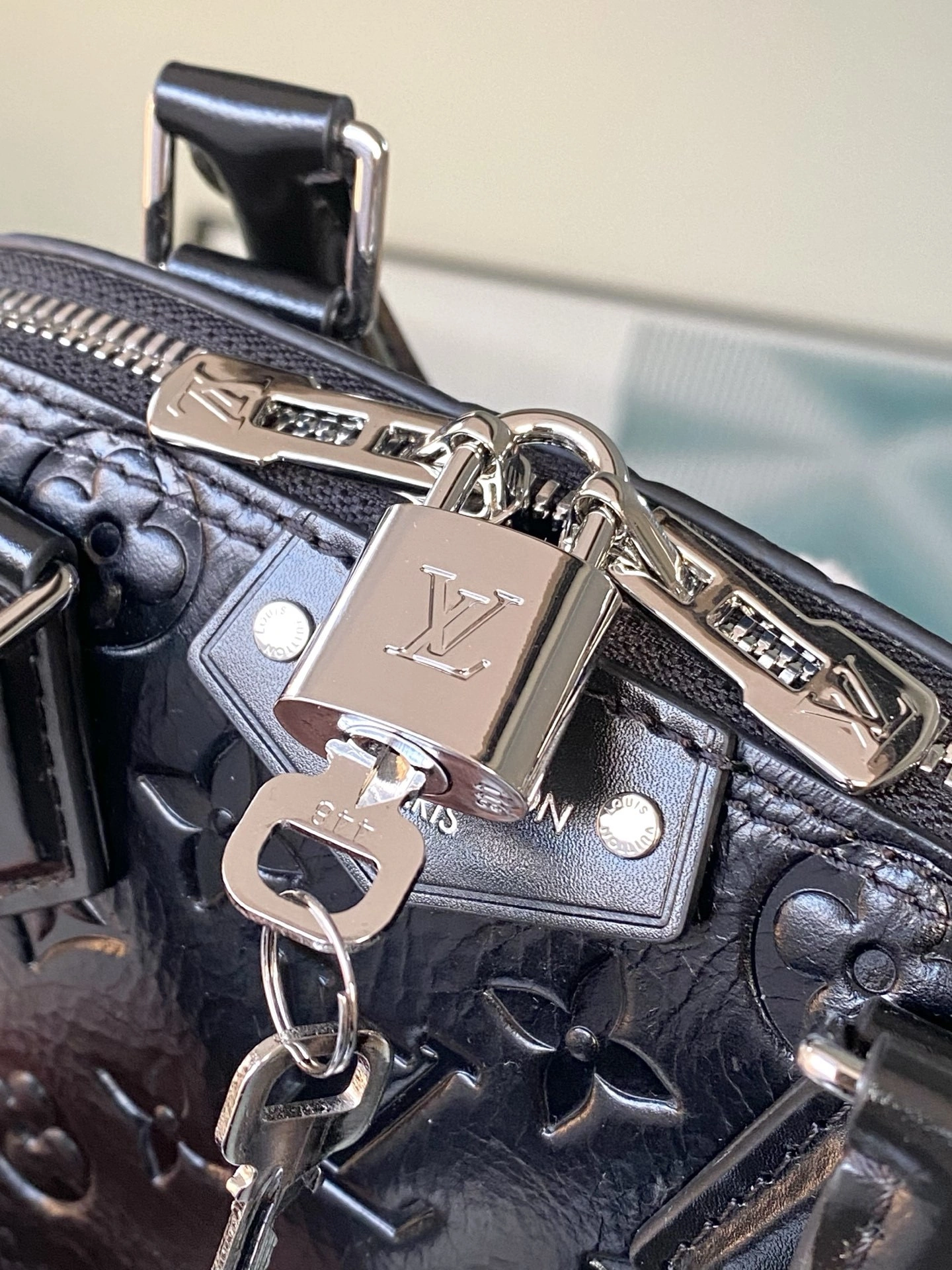 MOMO--8V M27812 high quality version Alma BB cowhide item:F-B574A0933