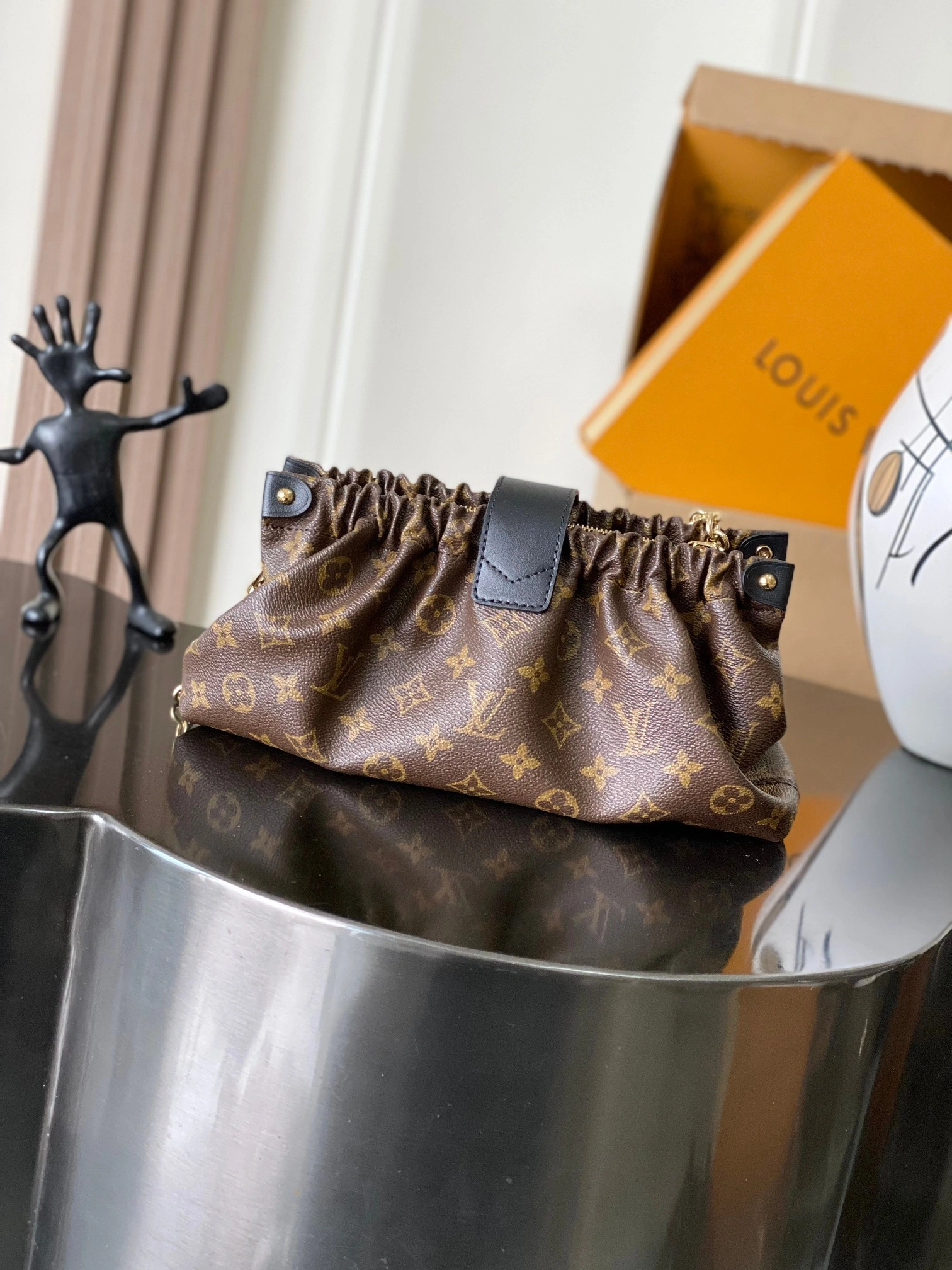MOMO--8V M27819 high quality version 2026 Cruise Pochette Sling item:F-B000A0929