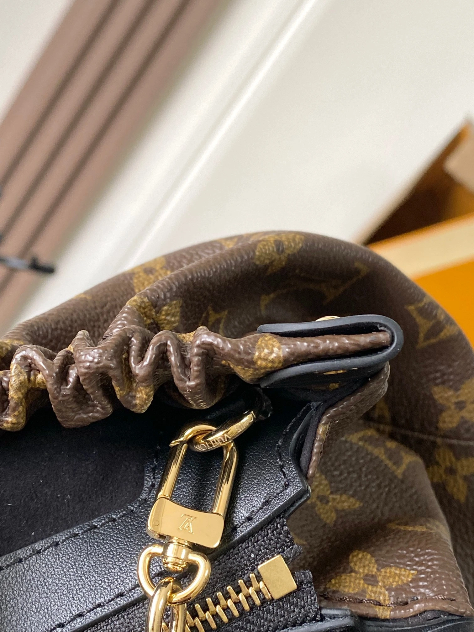 MOMO--8V M27819 high quality version 2026 Cruise Pochette Sling item:F-B000A0929