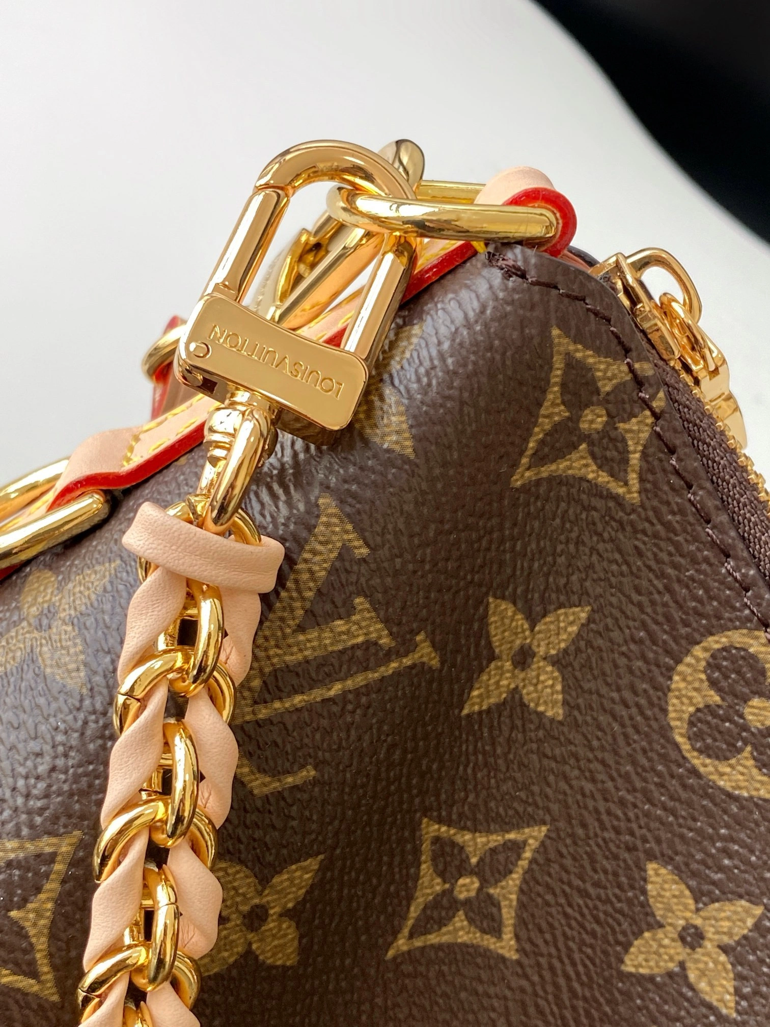 MOMO--8V M27825 high quality version Multipass cowhide item:E-B000L1738T
