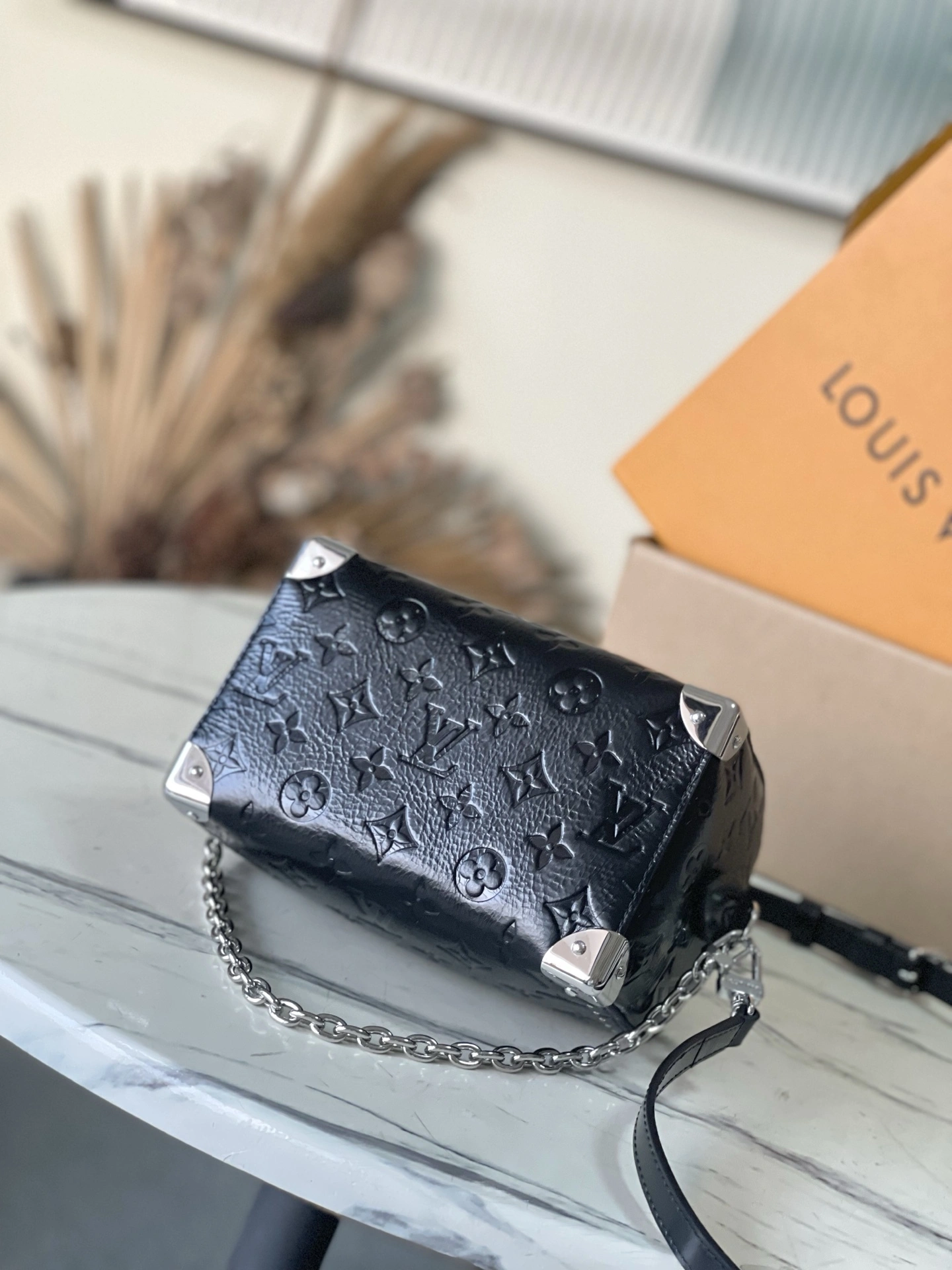 MOMO--8V M27921 high quality version Speedy Trunk 20 cowhide item:F-B574A0957