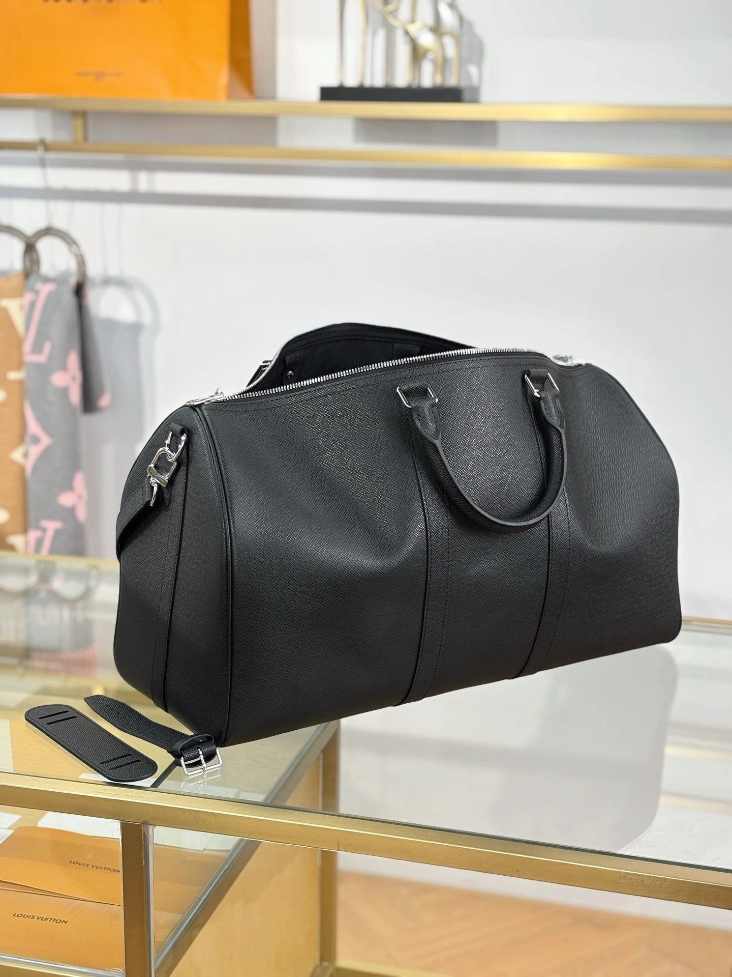 MOMO--8V M33400 high quality version Keepall Bandoulière 50 item:E-B000M0599F