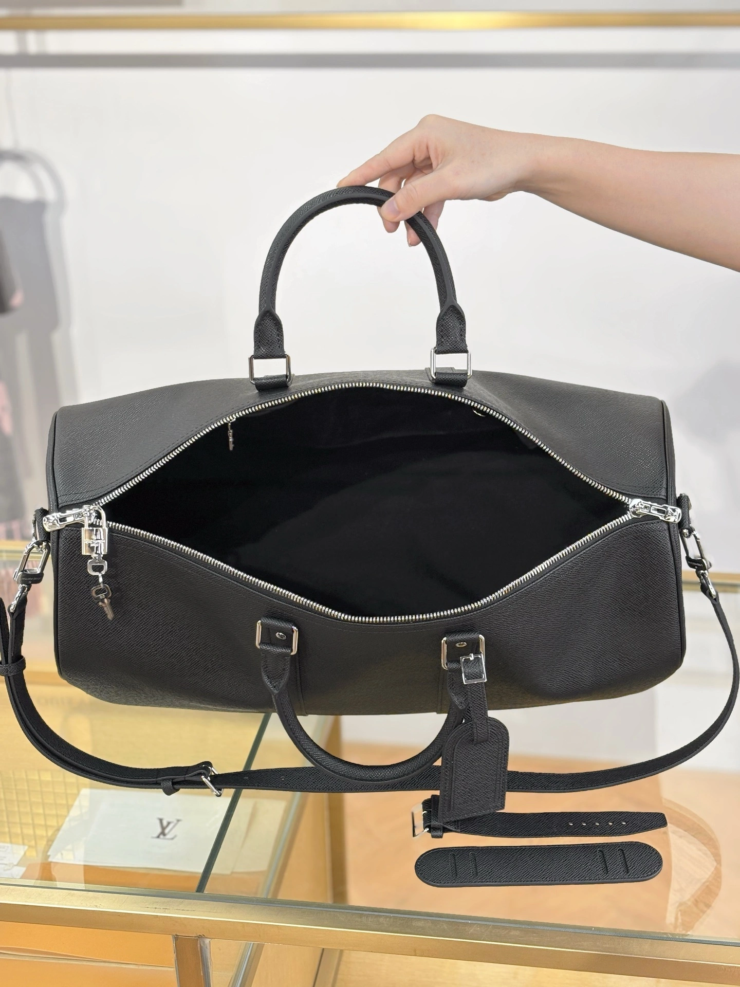 MOMO--8V M33400 high quality version Keepall Bandoulière 50 item:E-B000M0599F