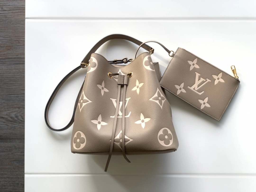 MOMO--8V M45555 high quality version NéoNoé cowhide item:F-B000A2112