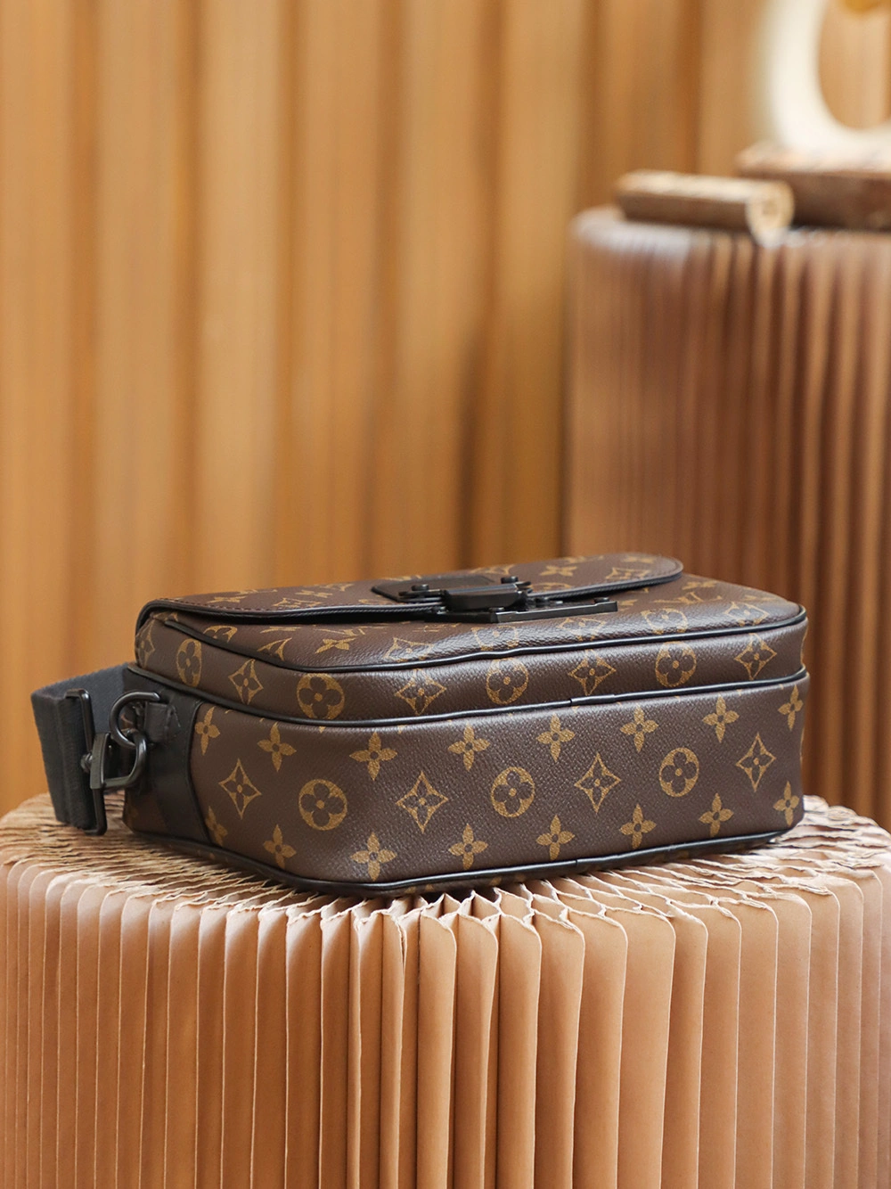 MOMO--8V M45806 high quality version item:F-B000A1450