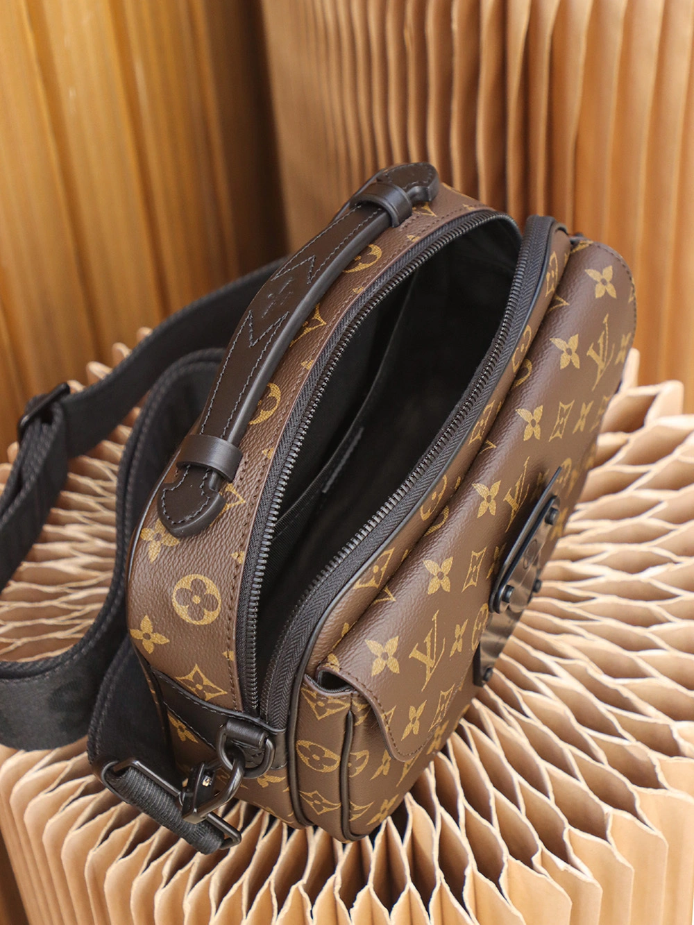 MOMO--8V M45806 high quality version item:F-B000A1450