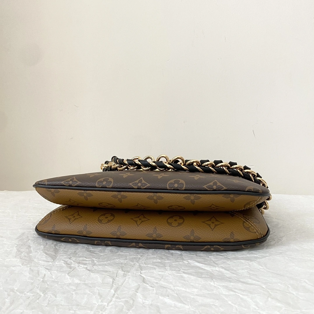 MOMO- 8V M46659 high quality version item：E-B177I2401