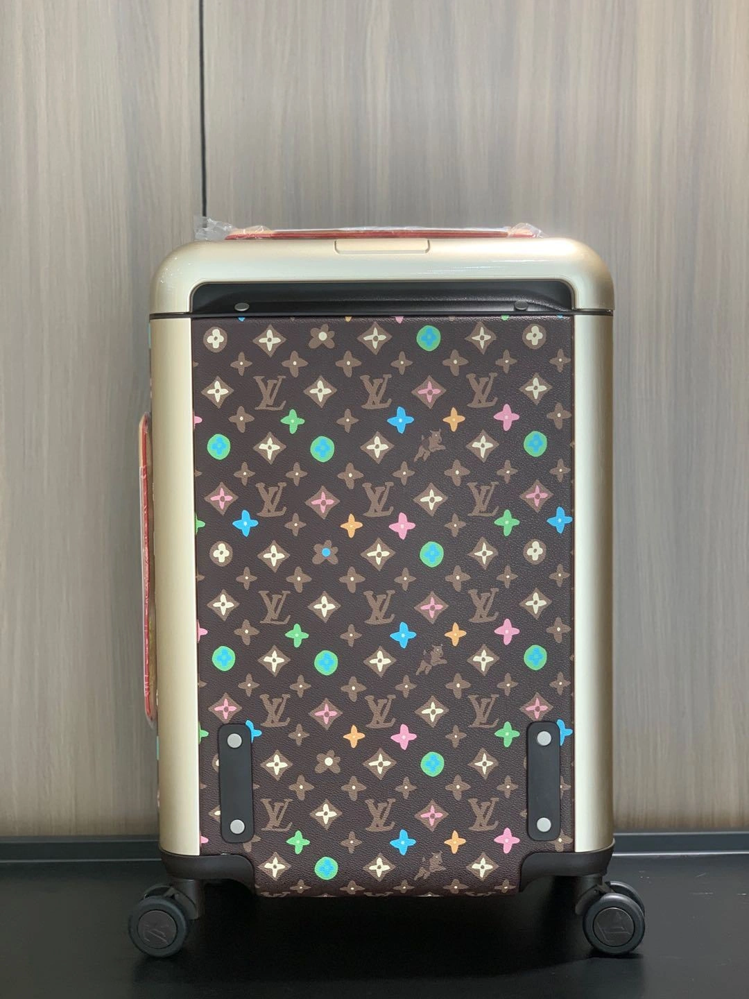 MOMO- 8V M47070 high quality version HORIZON item：E-B177I2590