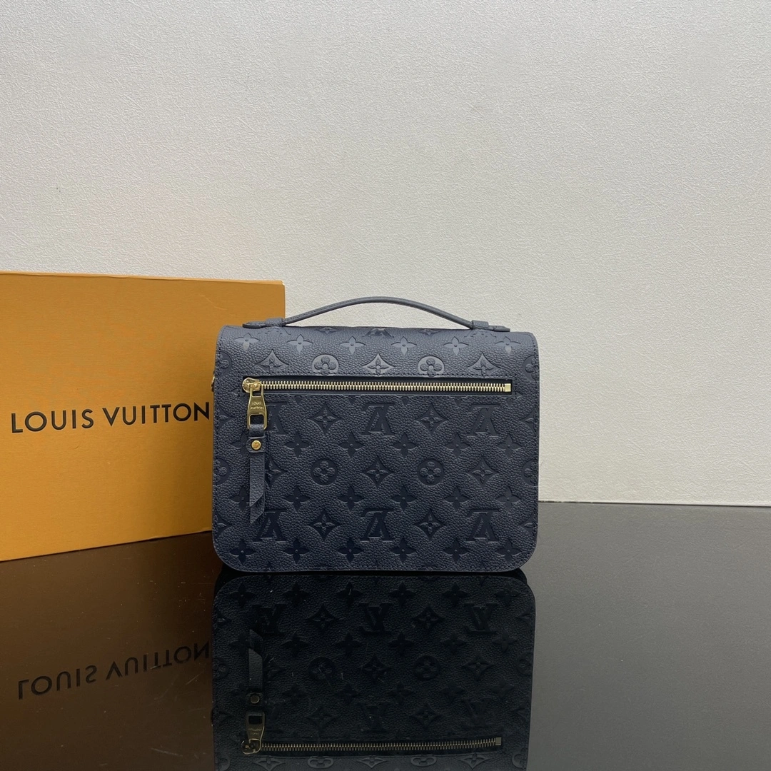 MOMO--8V M47142 high quality version Pochette Metis cowhide item:F-B177A2138