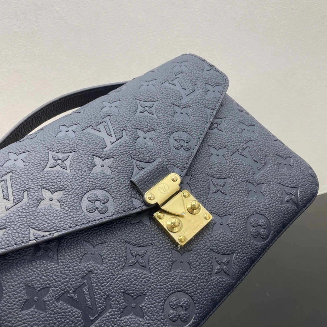 MOMO--8V M47142 high quality version Pochette Metis cowhide item:F-B177A2138